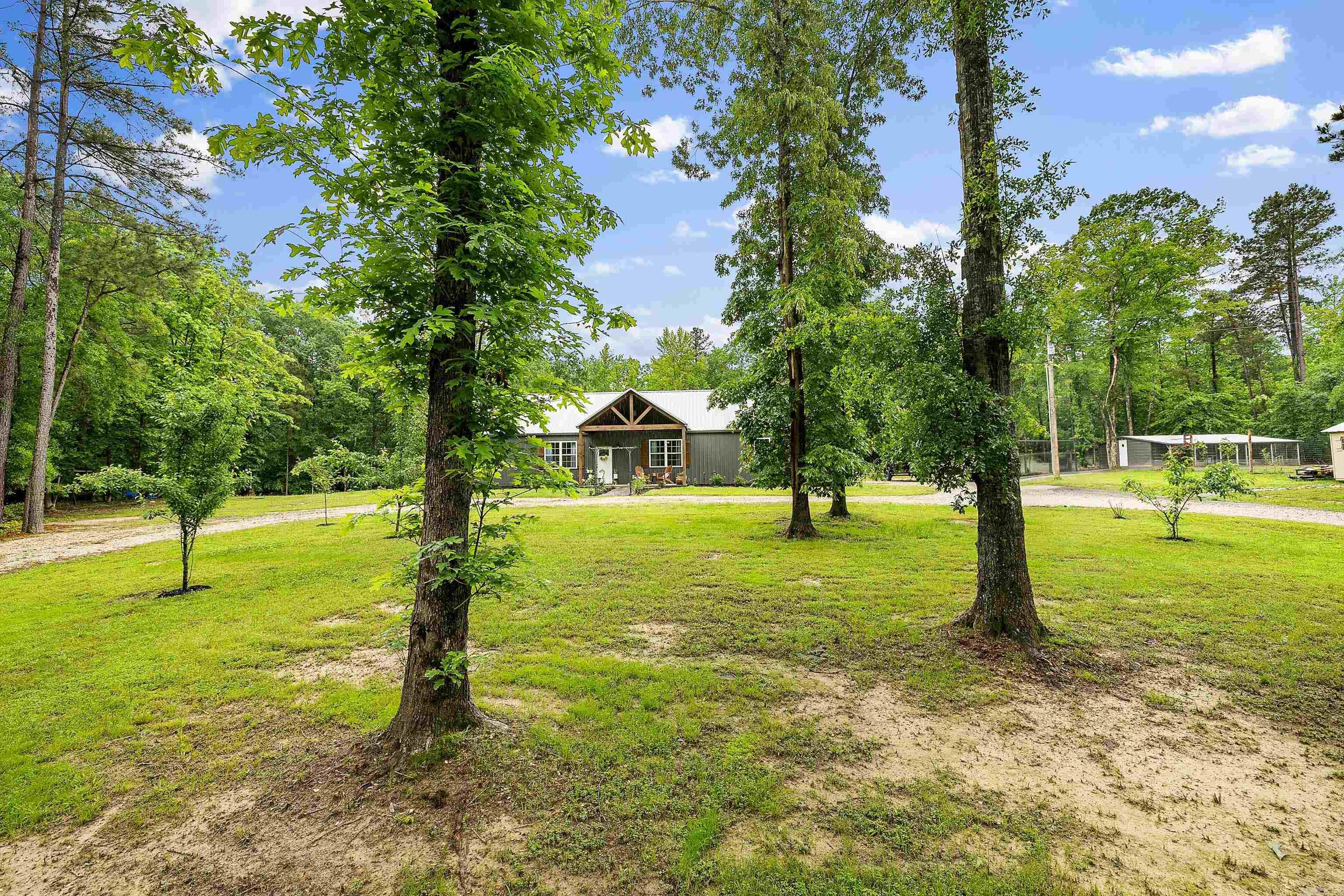 908 Oak Grove Road