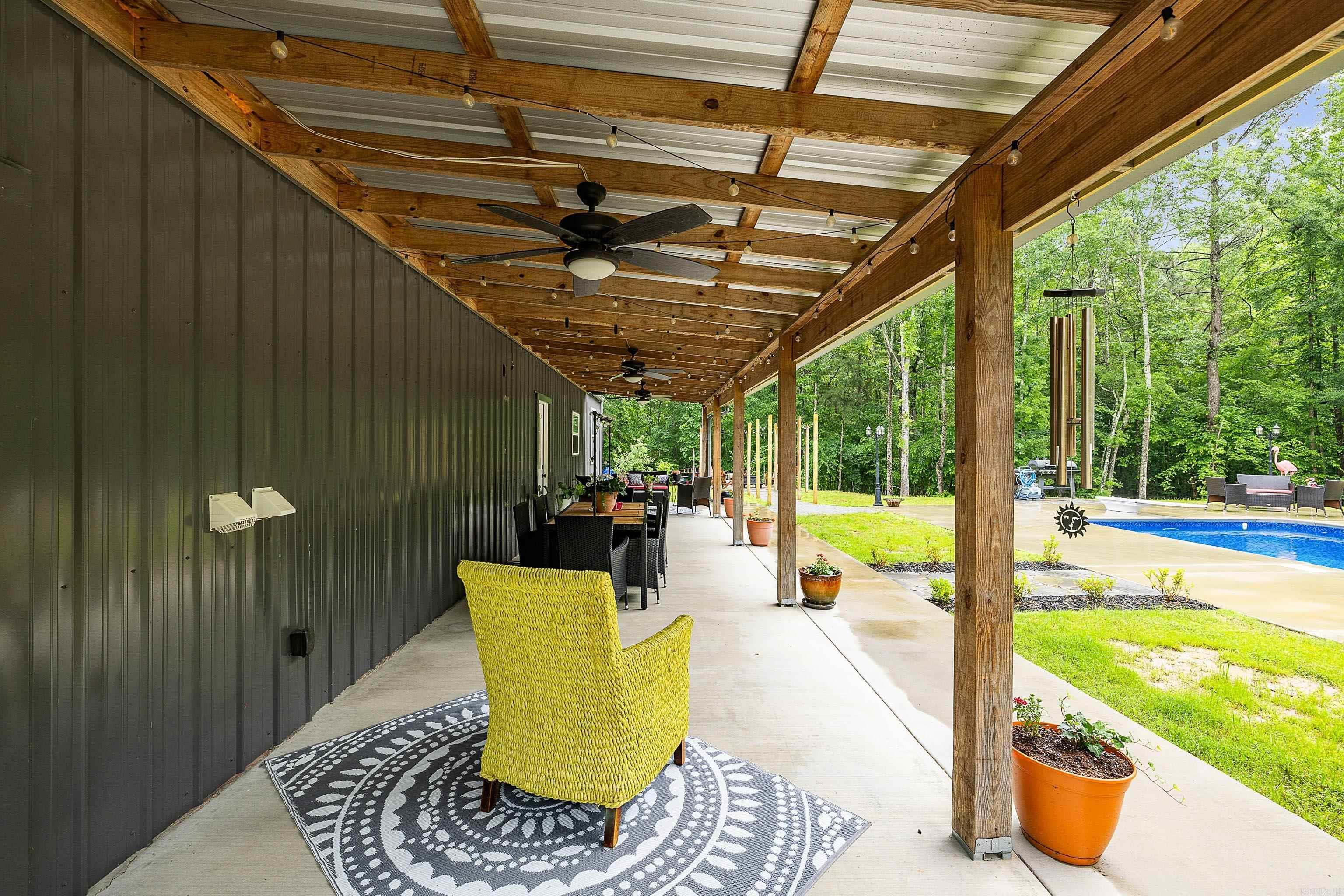 908 Oak Grove Road