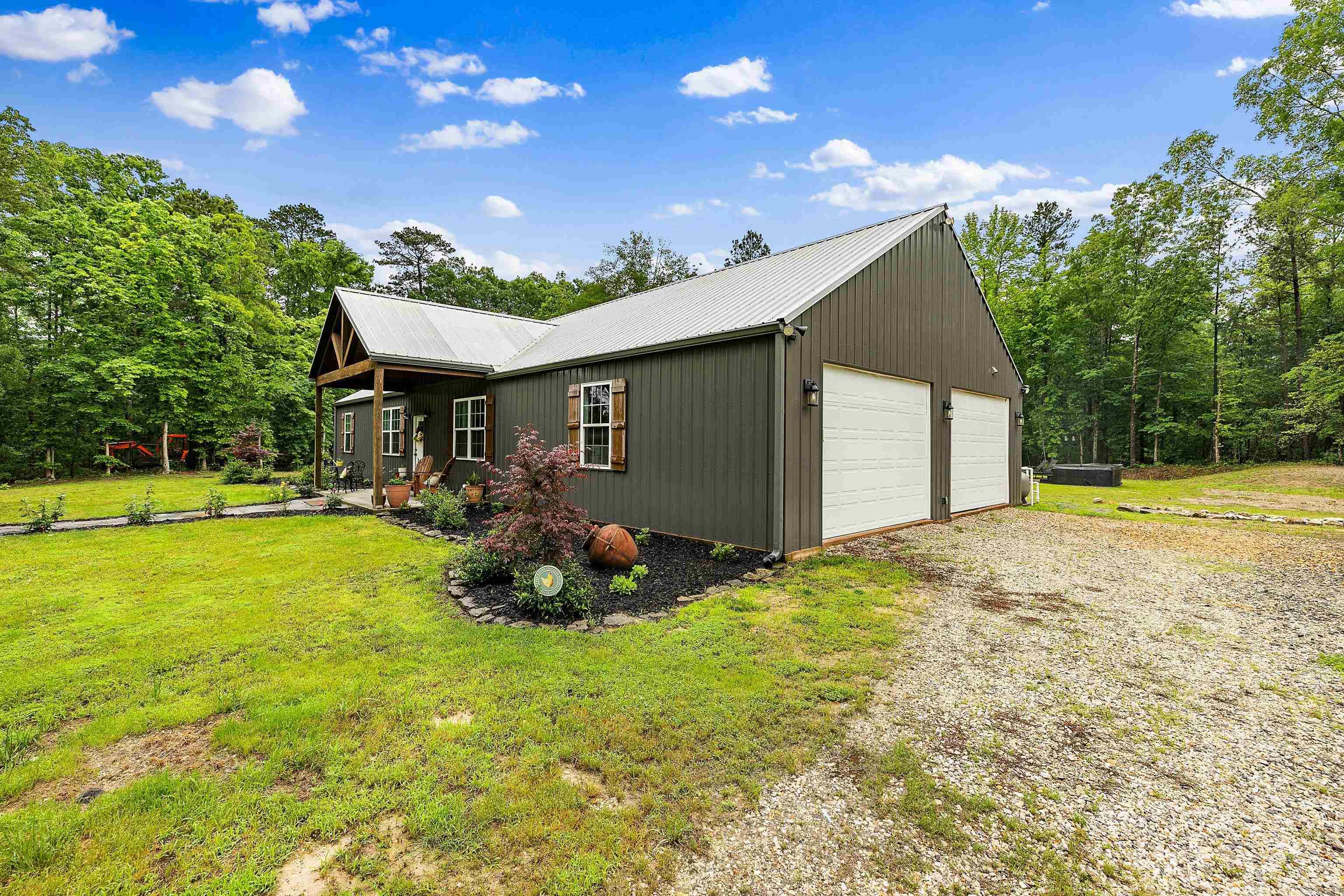 908 Oak Grove Road