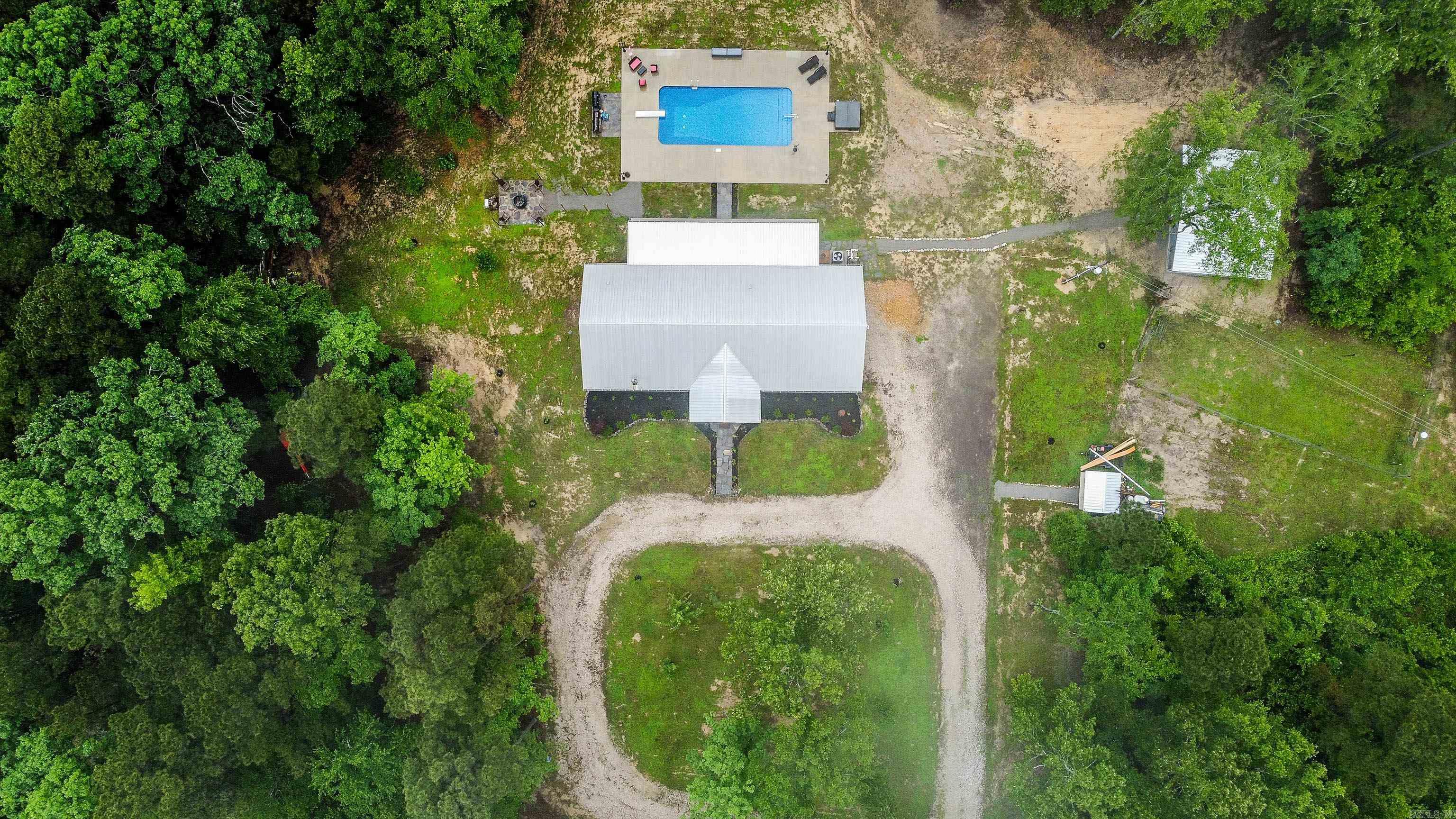 908 Oak Grove Road