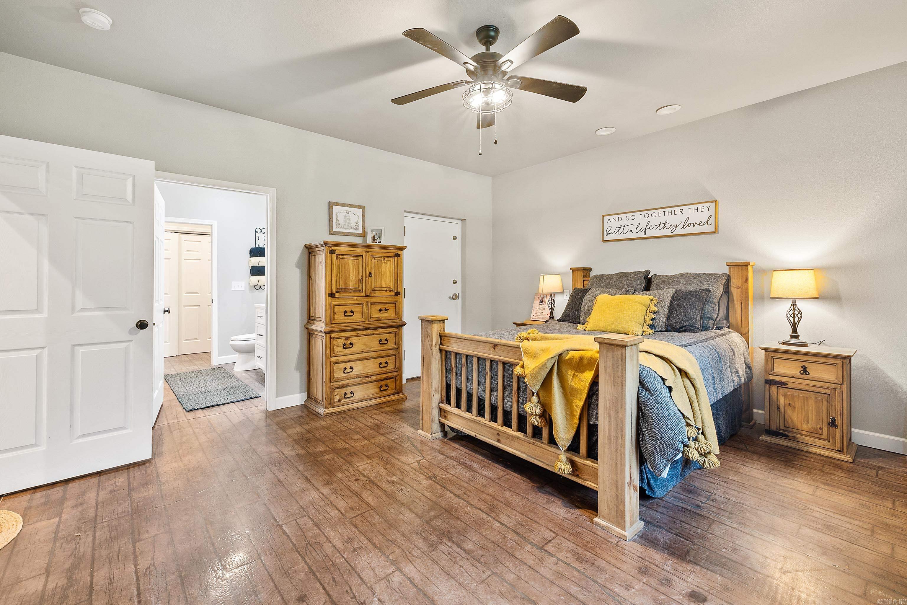 908 Oak Grove Road