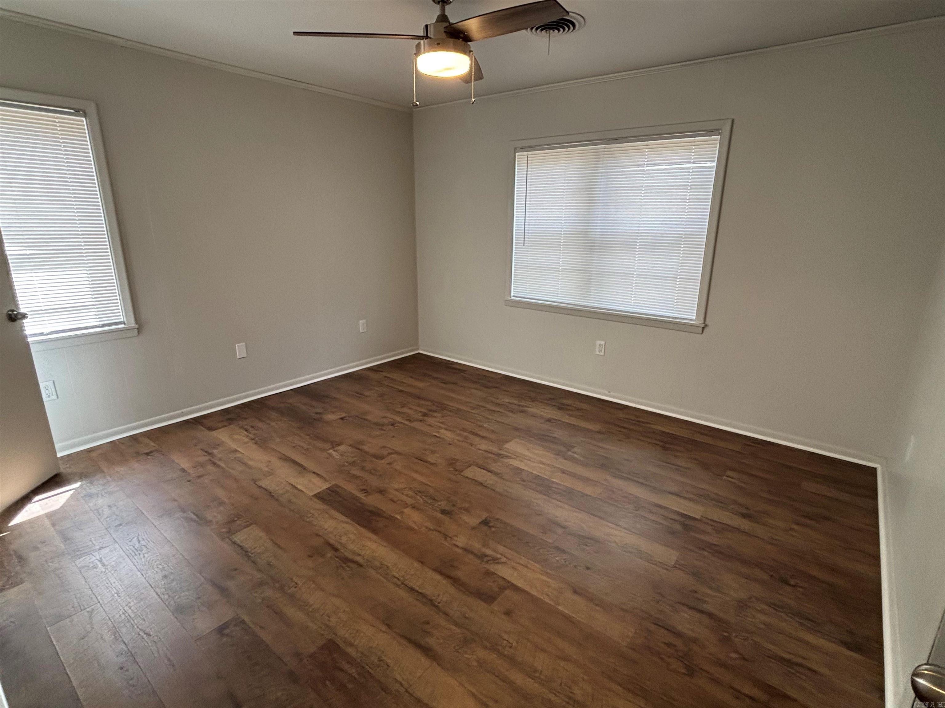 6 Pinewood Drive
