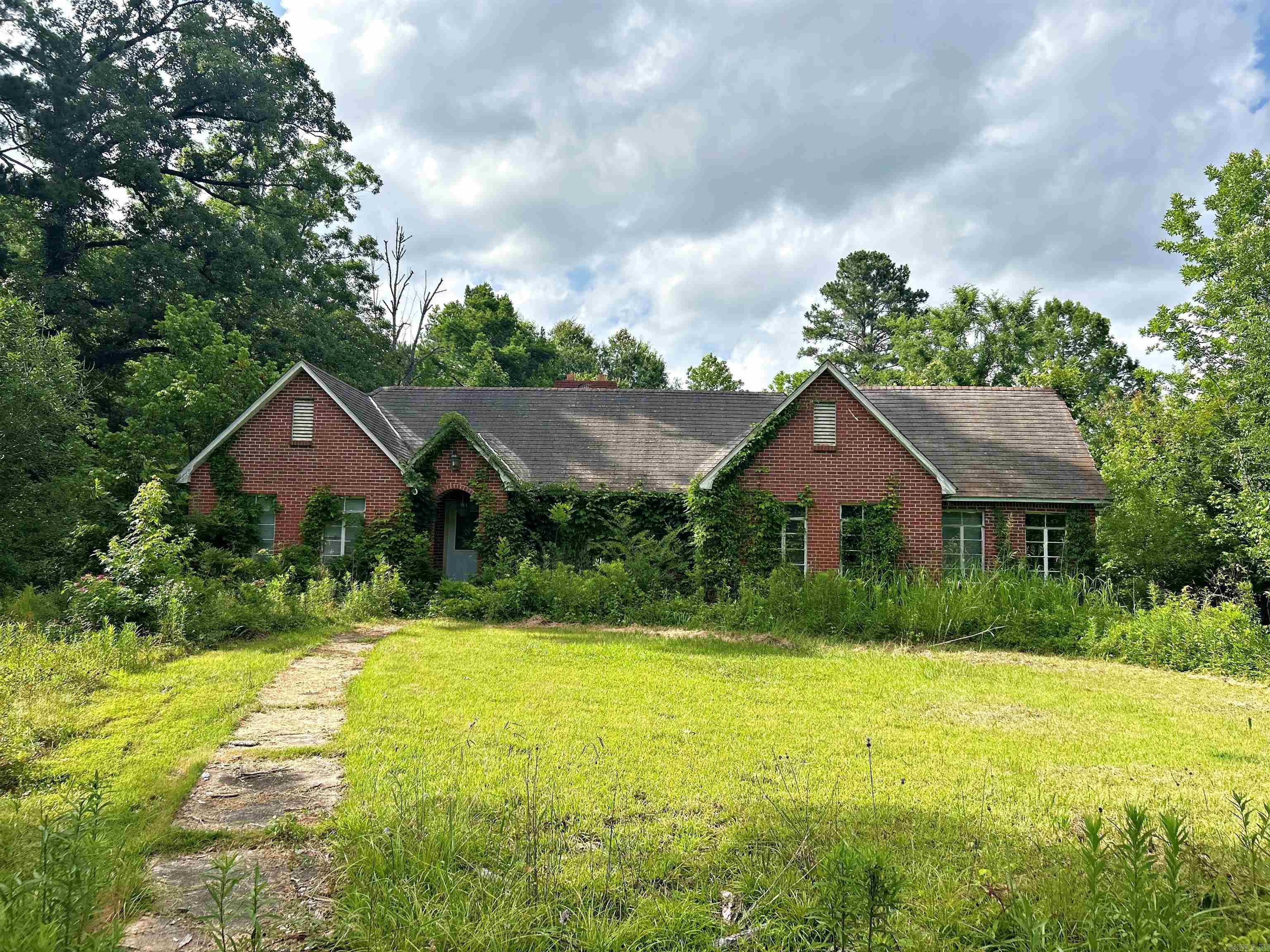 236 Curtis Road