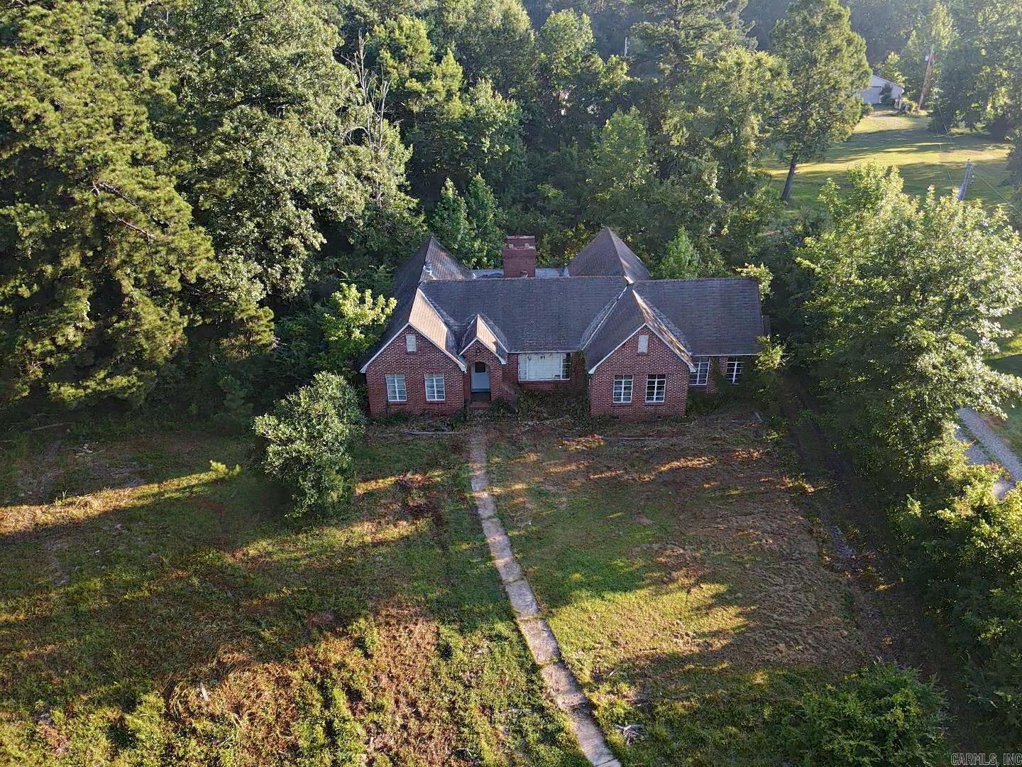 236 Curtis Road