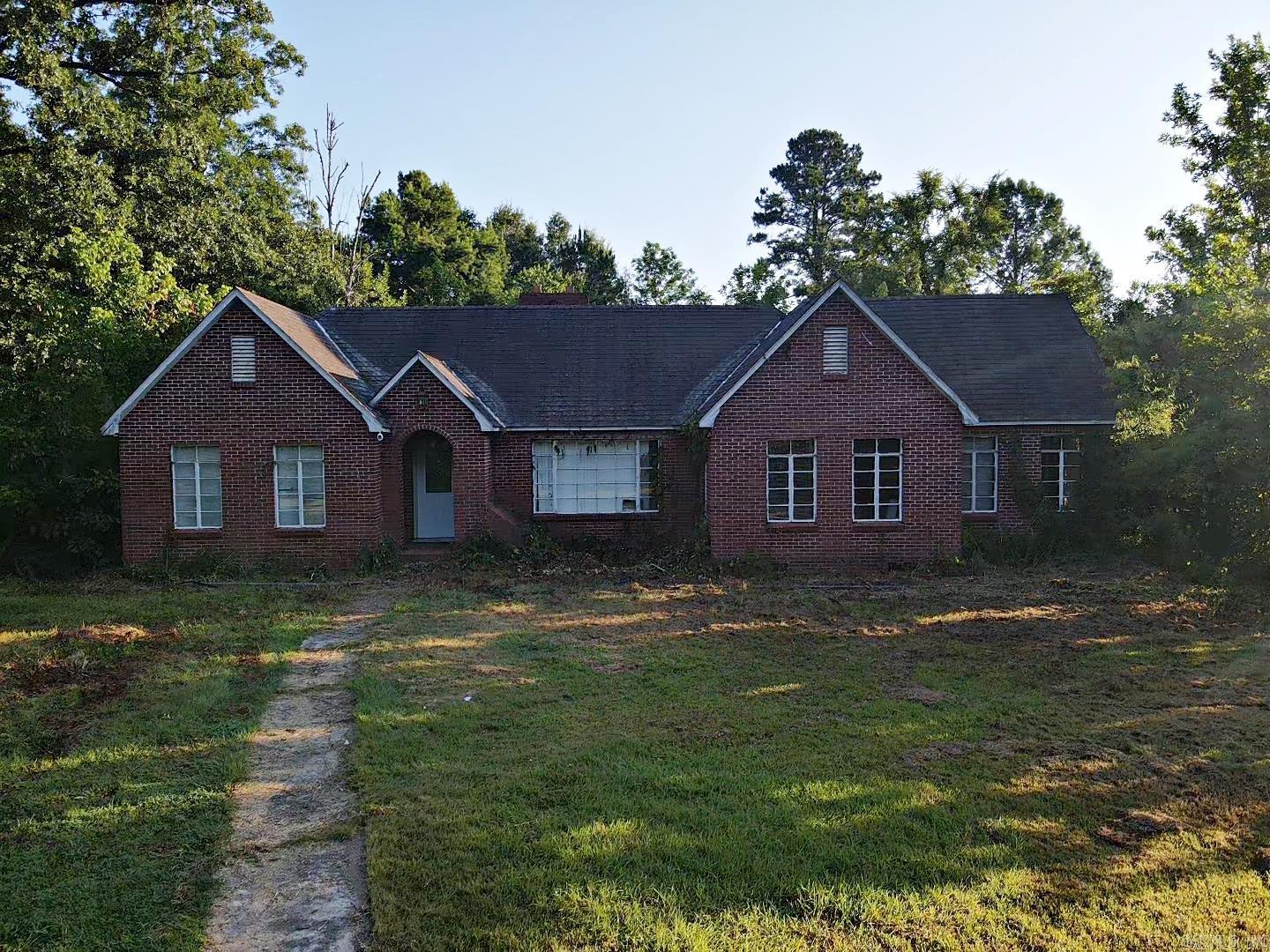 236 Curtis Road