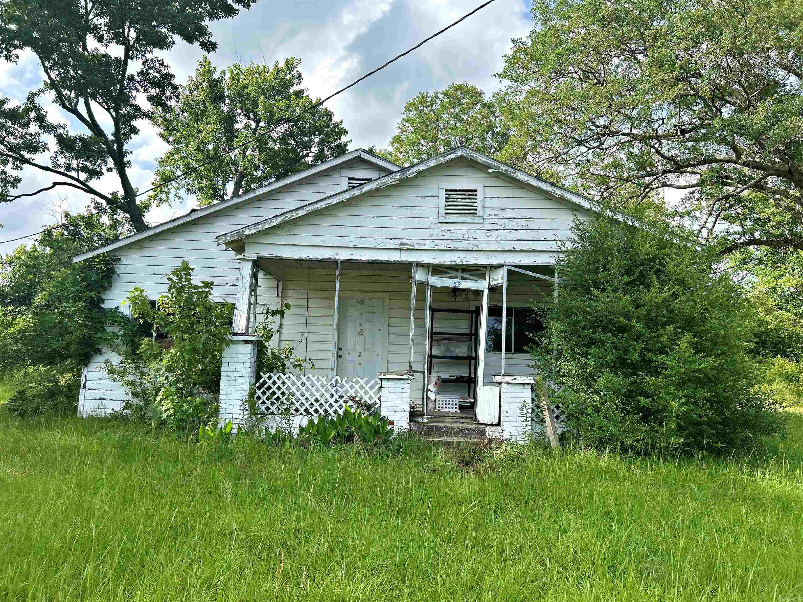 52 Curtis Road