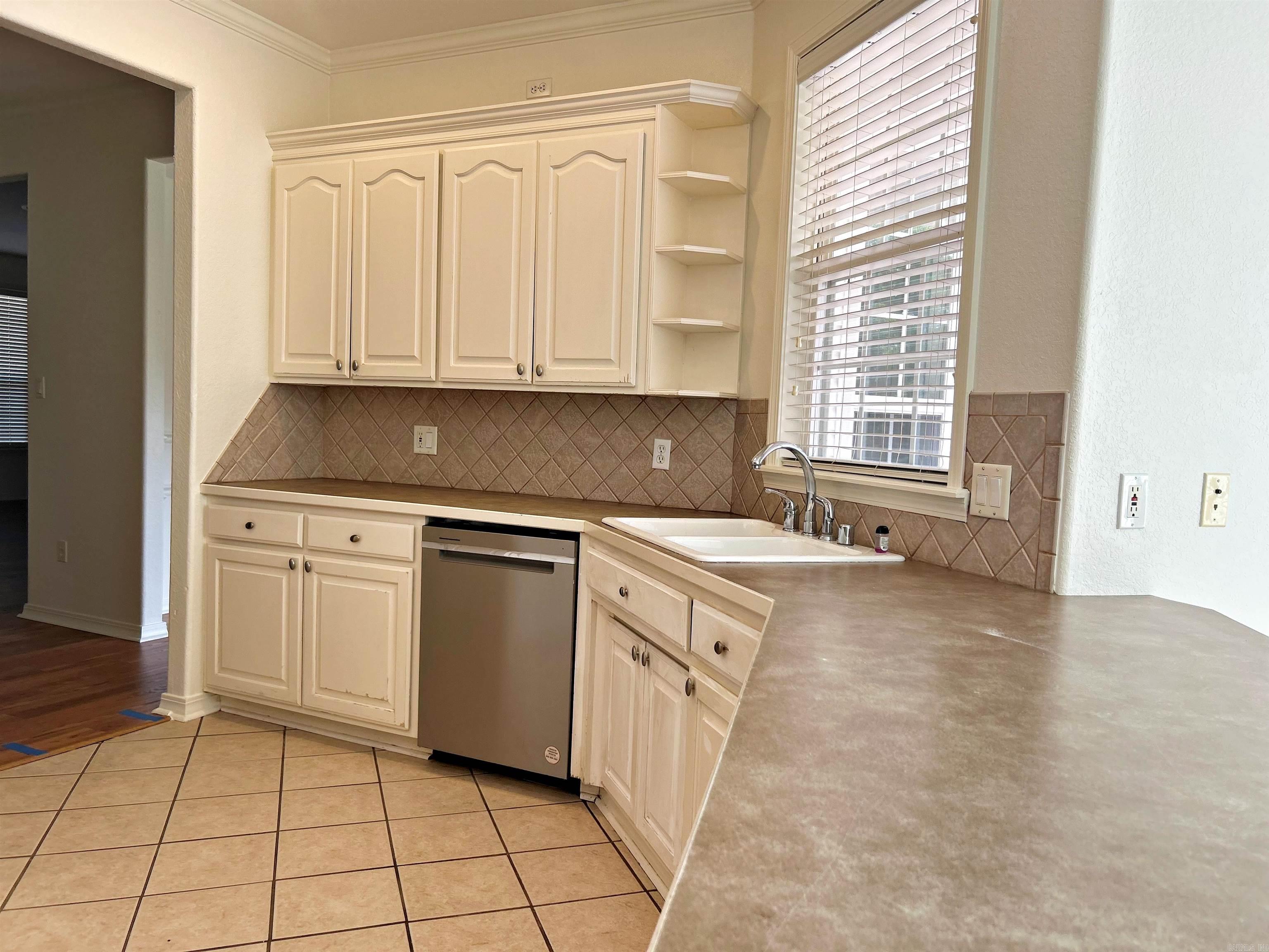 118 Apple Blossom Drive