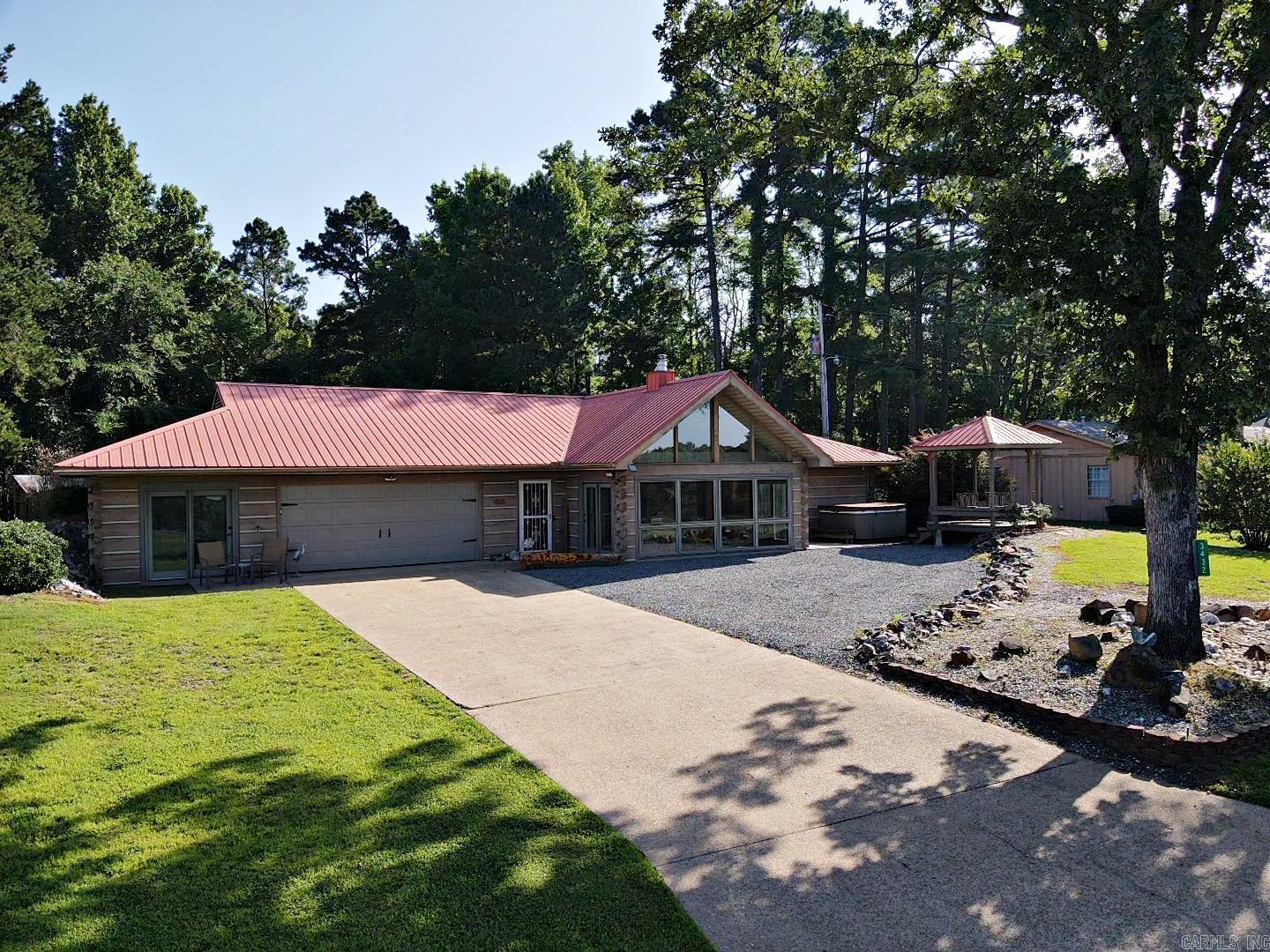 3432 Edgewood Drive