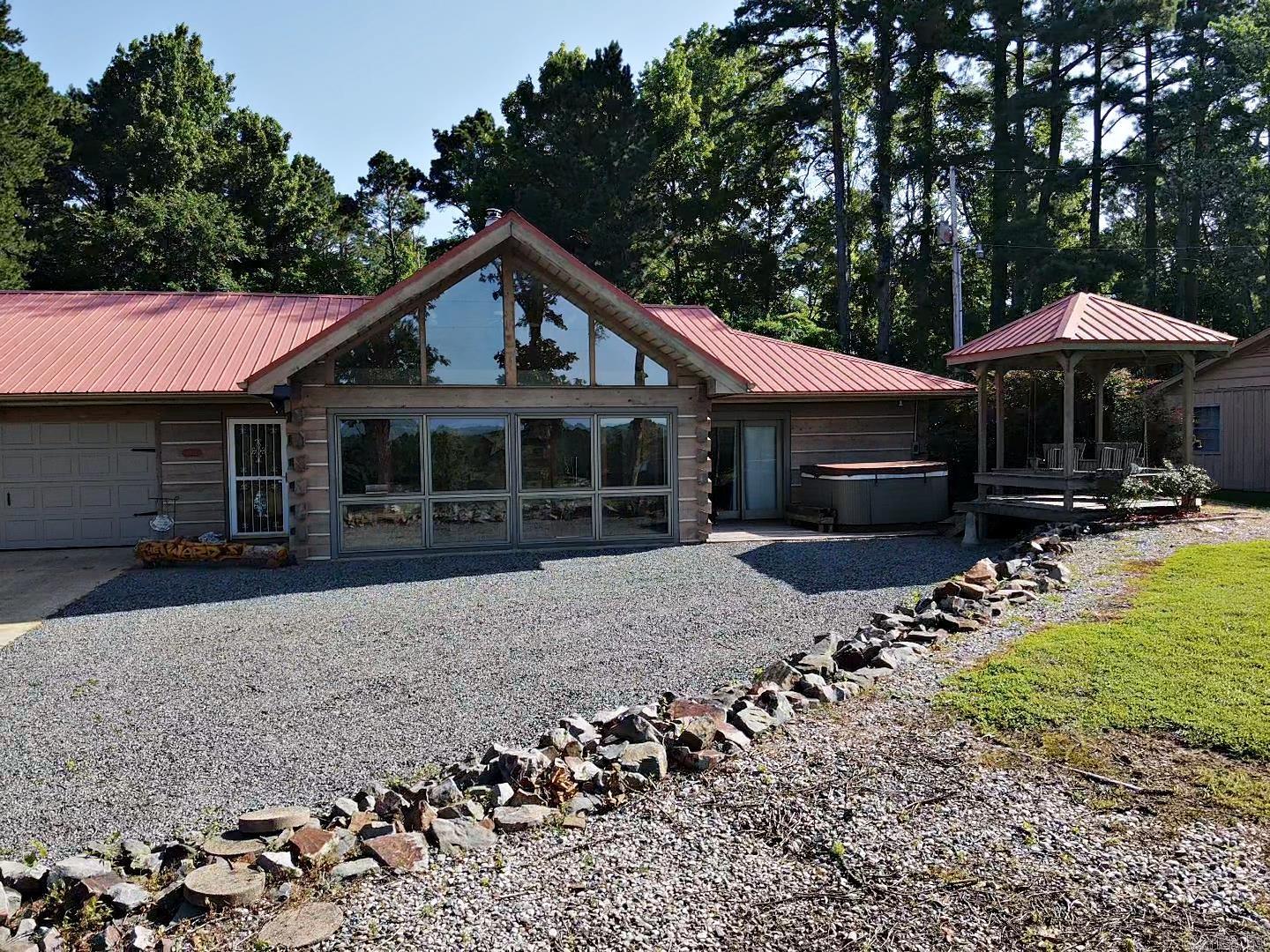 3432 Edgewood Drive