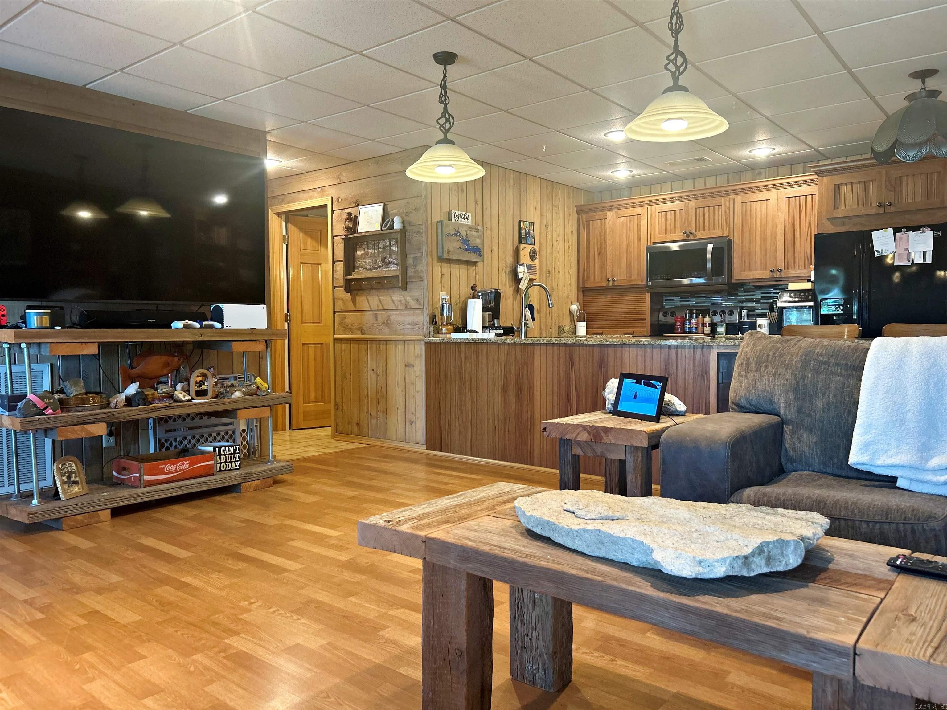 3432 Edgewood Drive