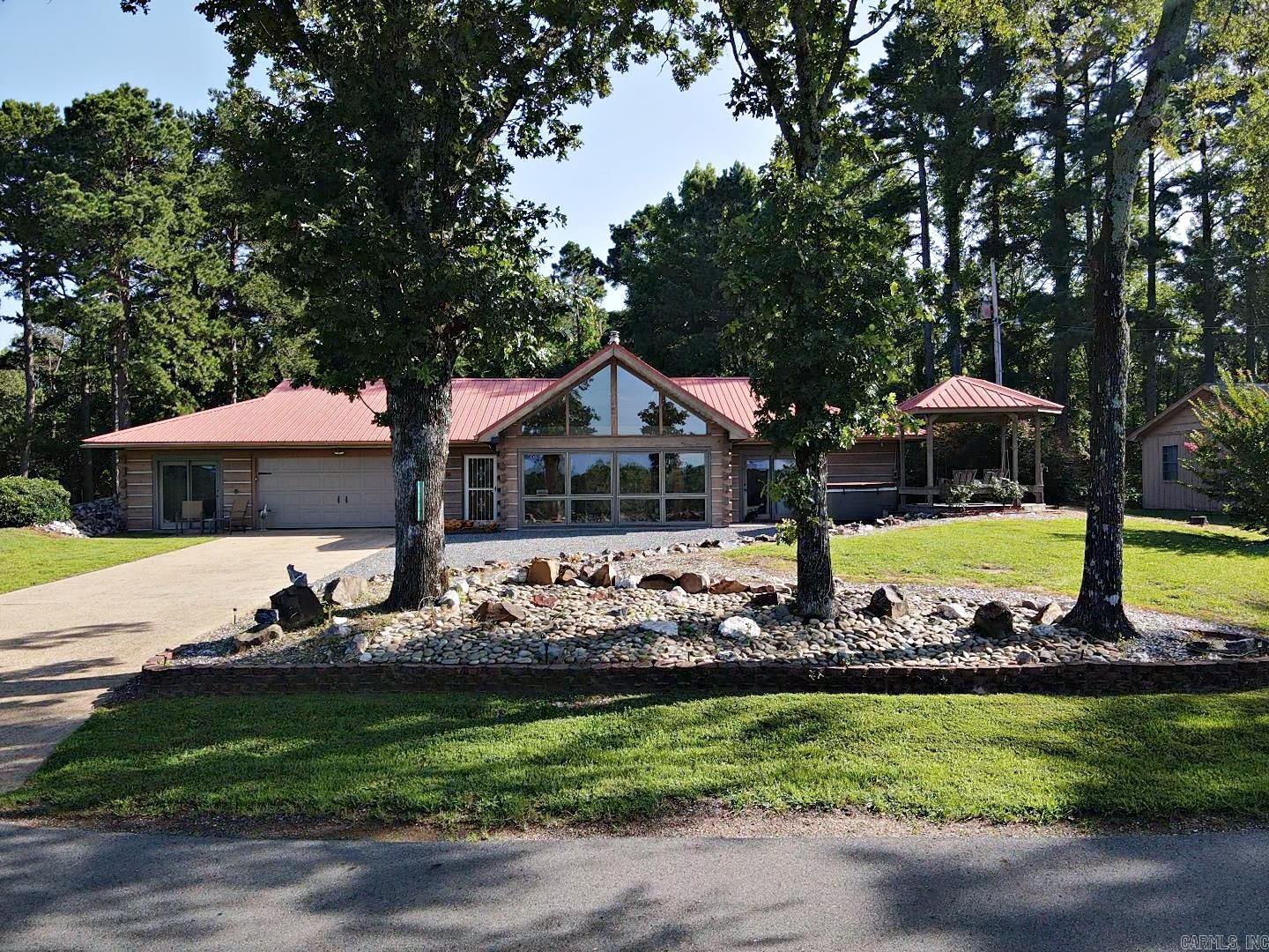 3432 Edgewood Drive