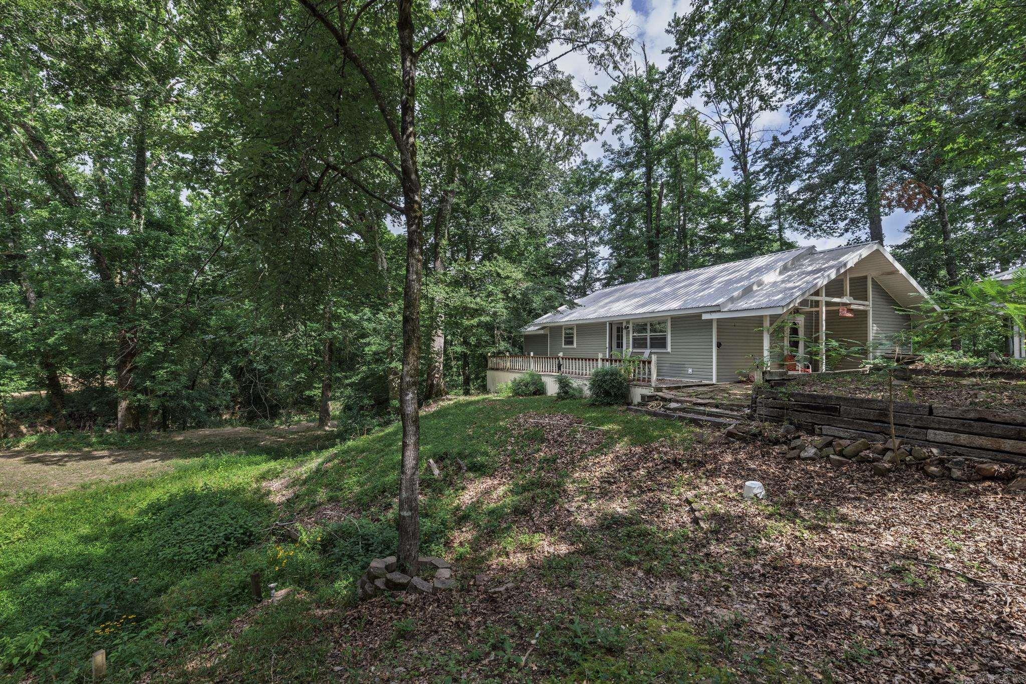 1072 Center Point Road