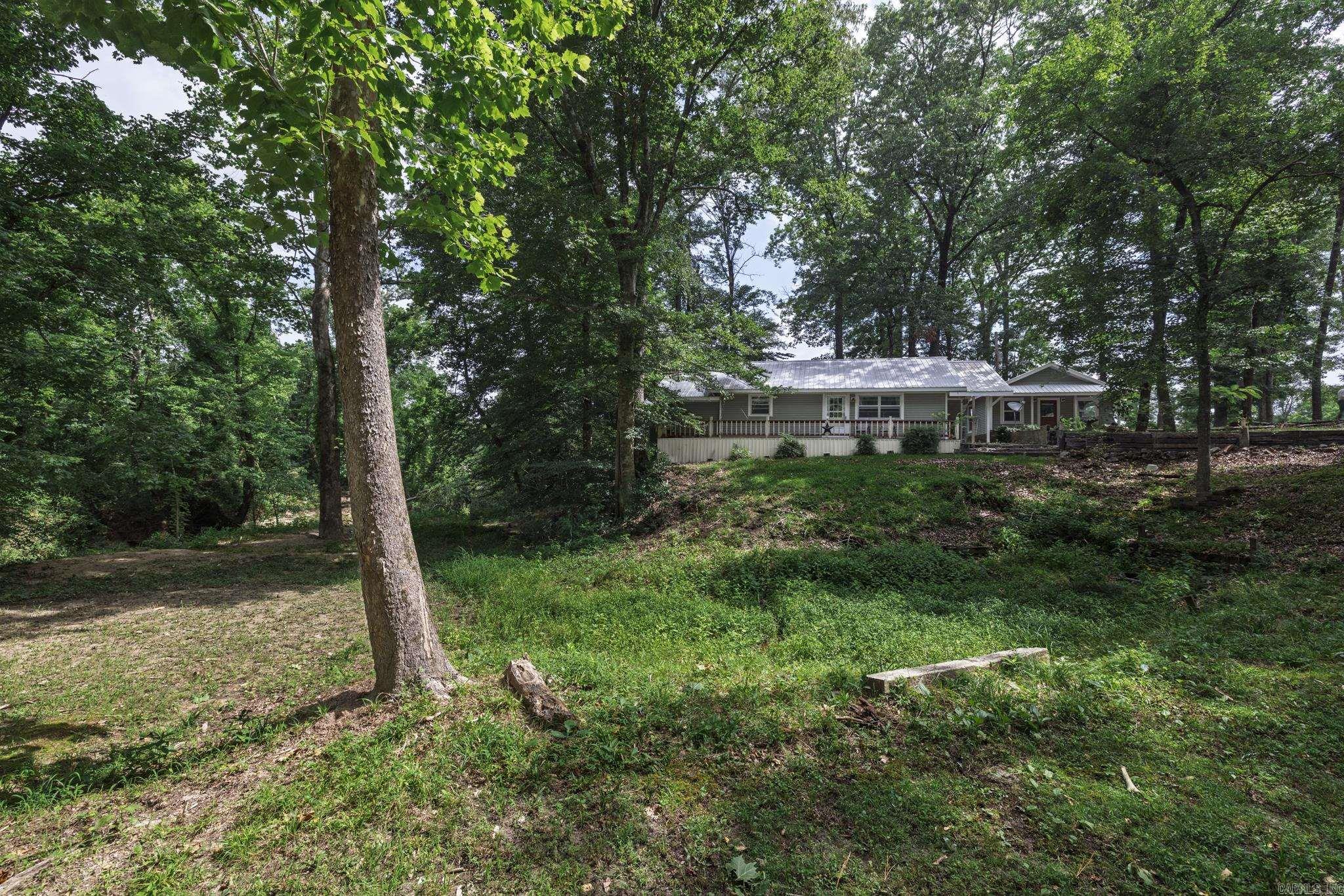 1072 Center Point Road