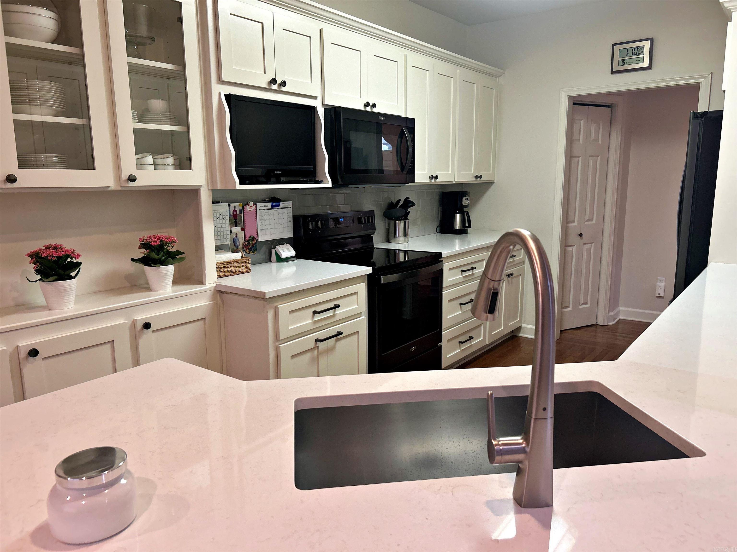 3 Timber Ridge Circle