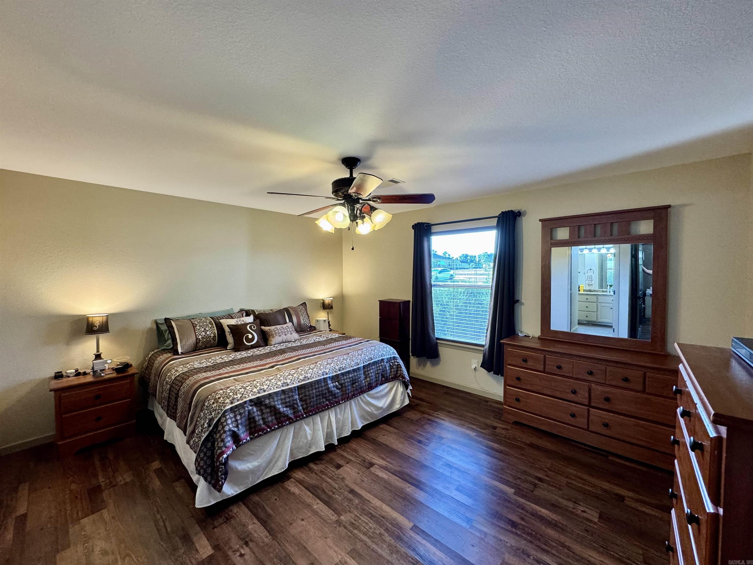 231 Pin Oak Drive