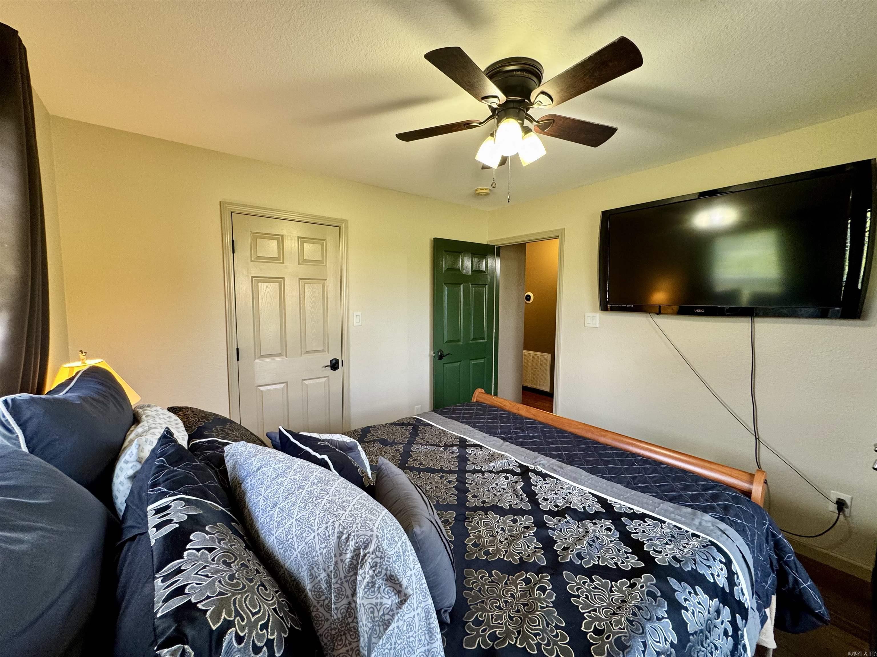 231 Pin Oak Drive