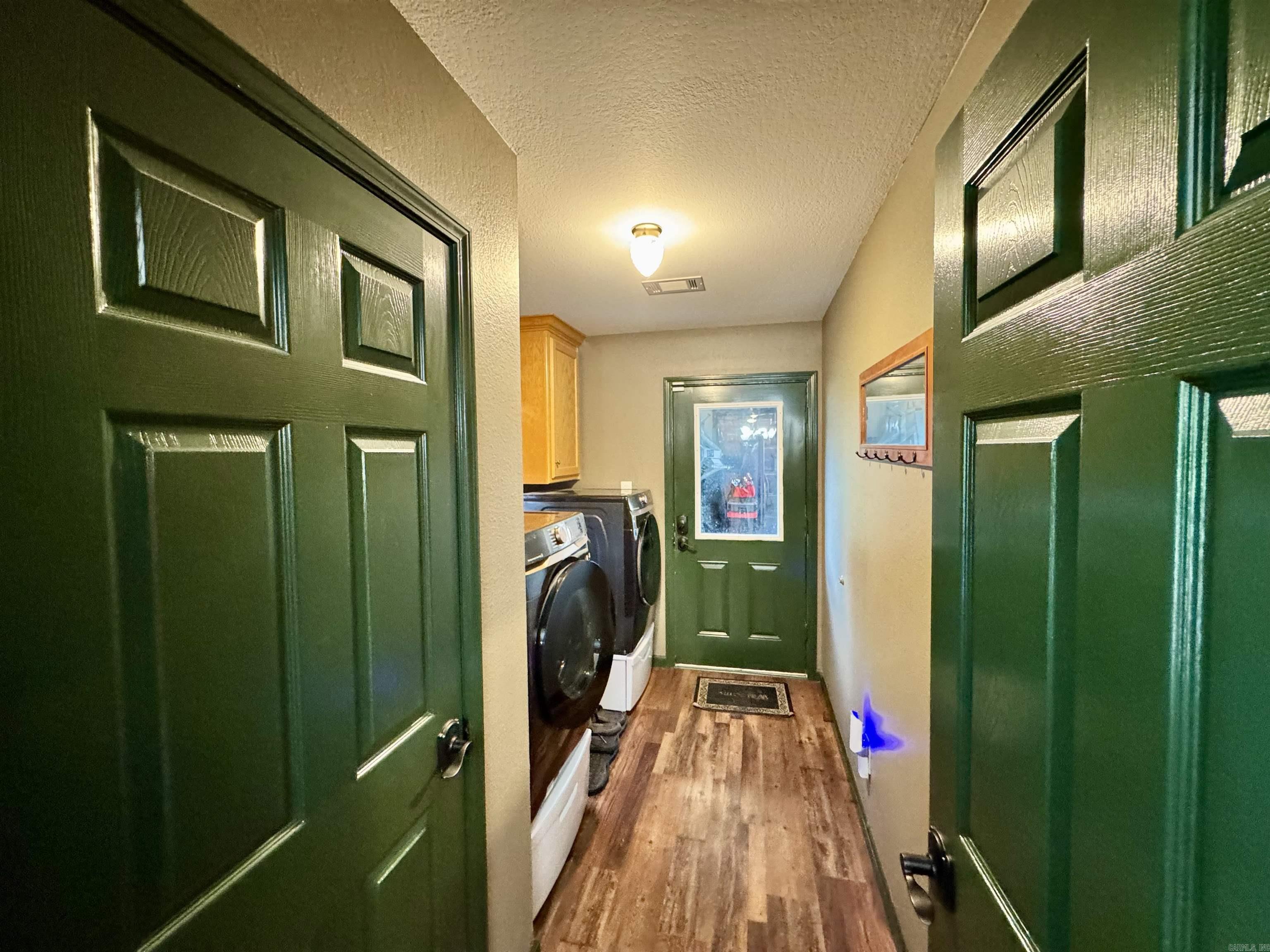 231 Pin Oak Drive