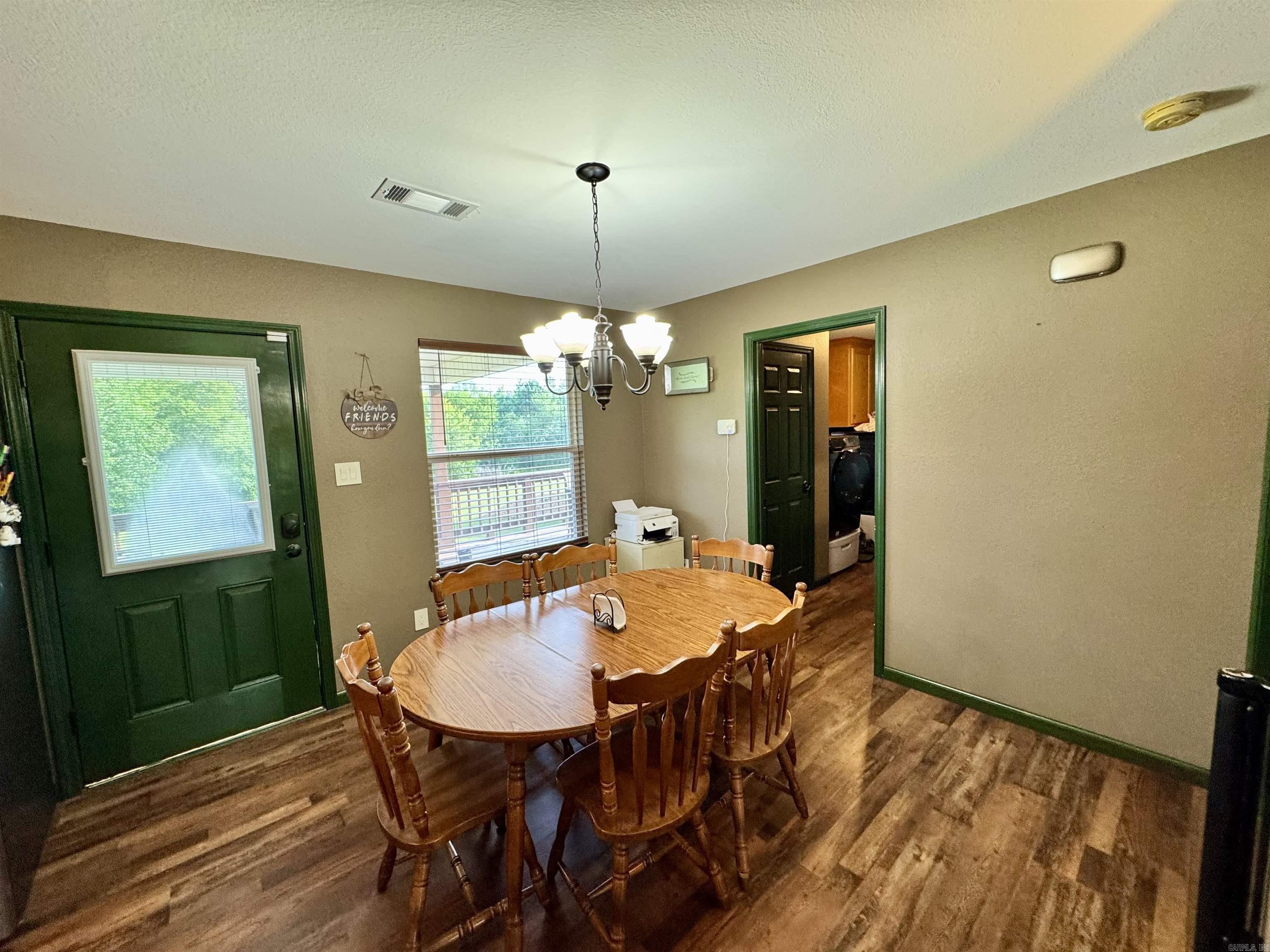 231 Pin Oak Drive