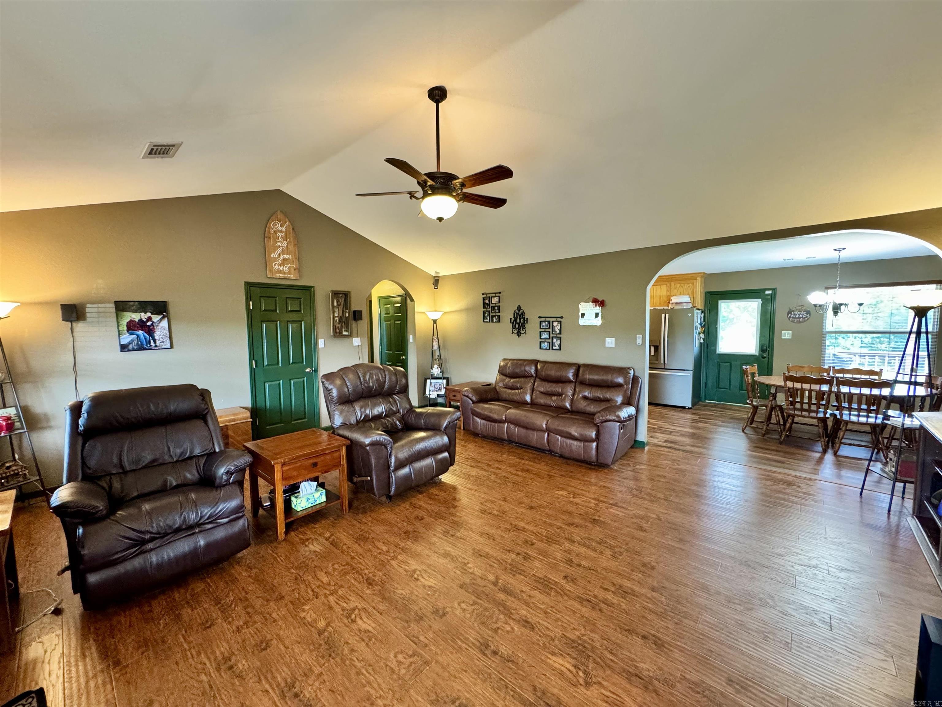 231 Pin Oak Drive