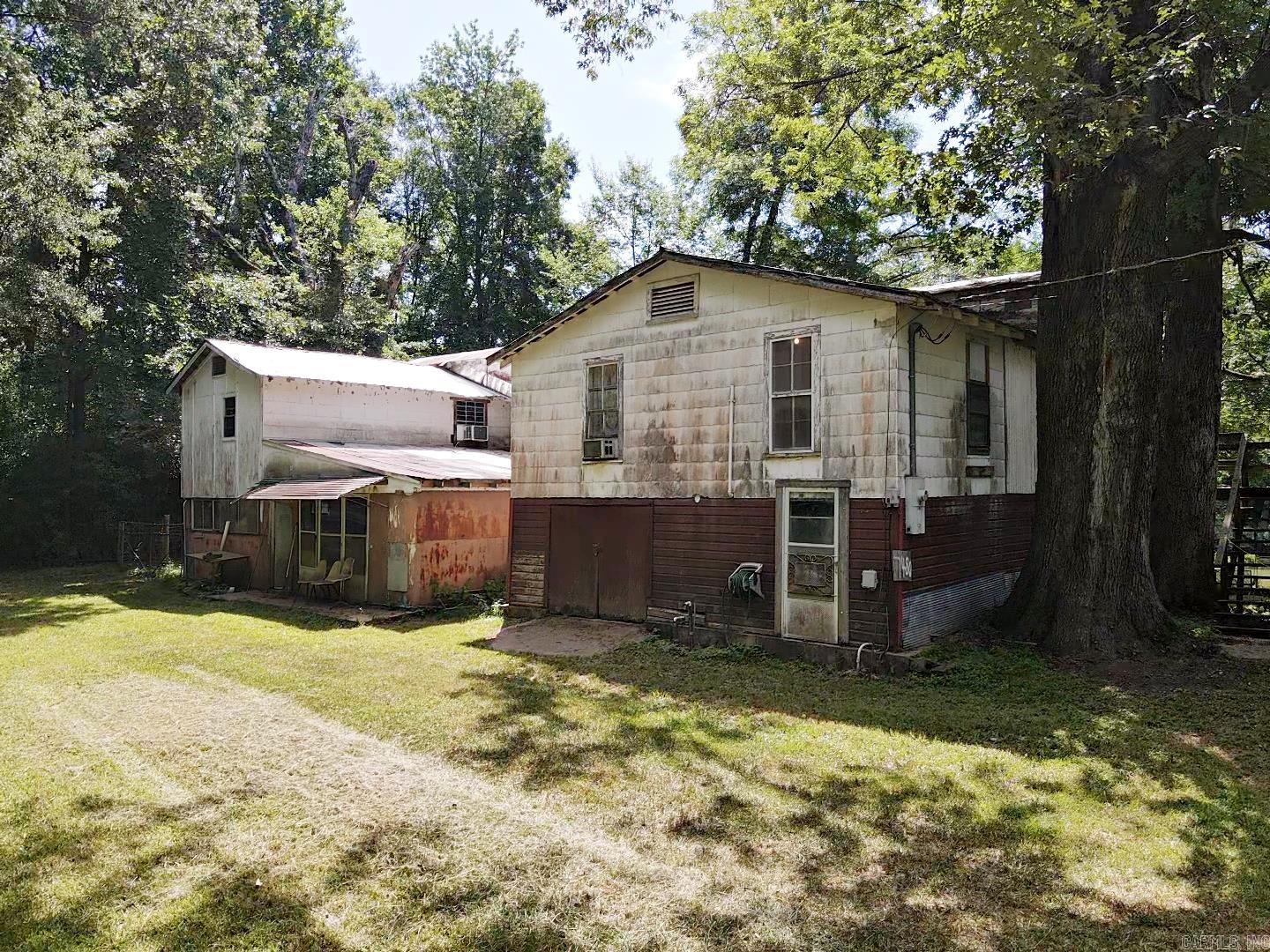 7480 Nix Ferry Road