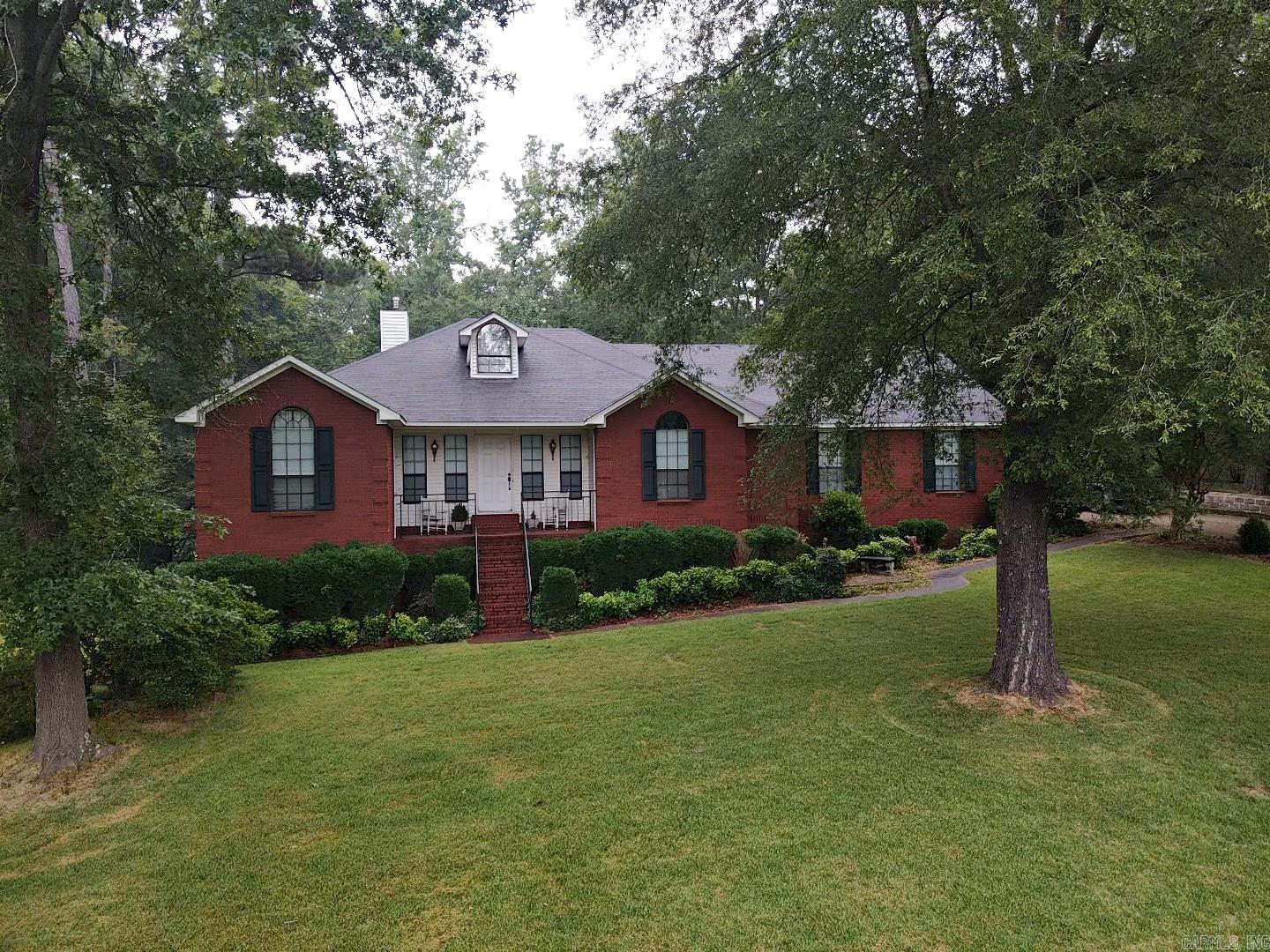108 Magnolia Drive