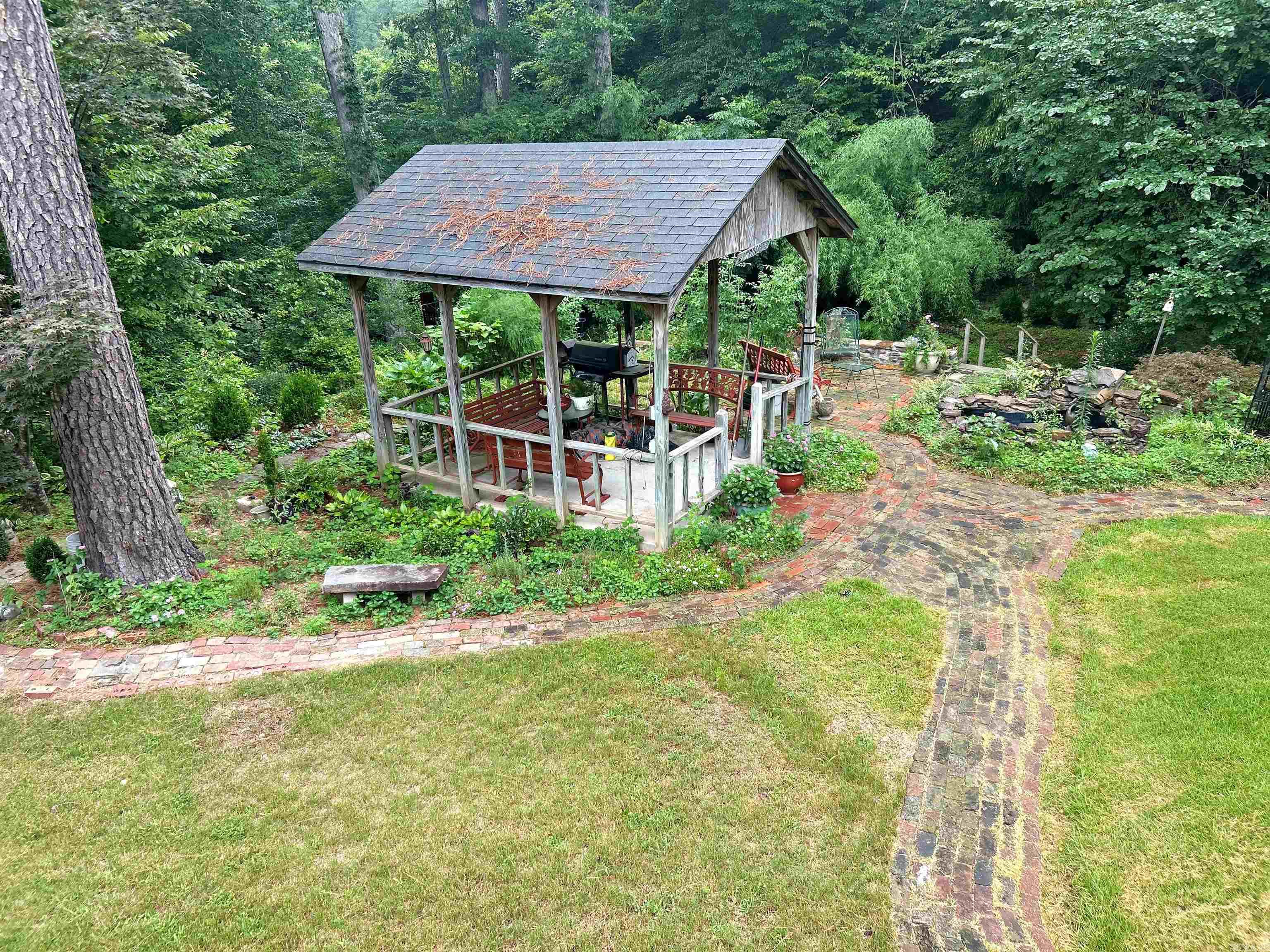108 Magnolia Drive