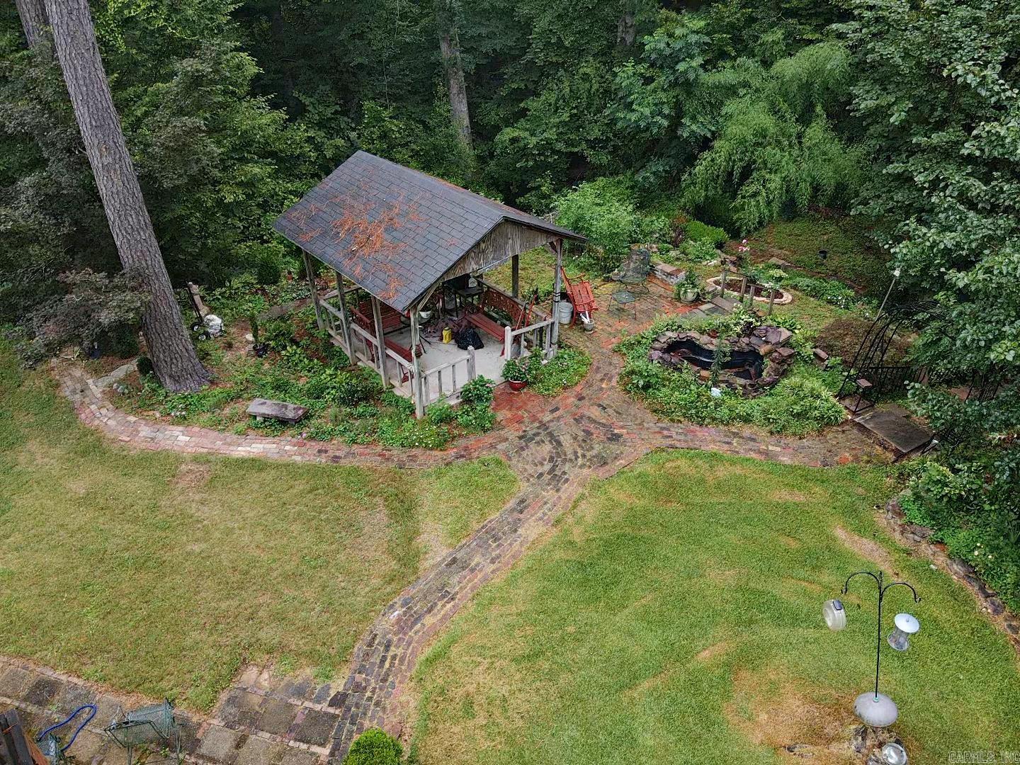 108 Magnolia Drive