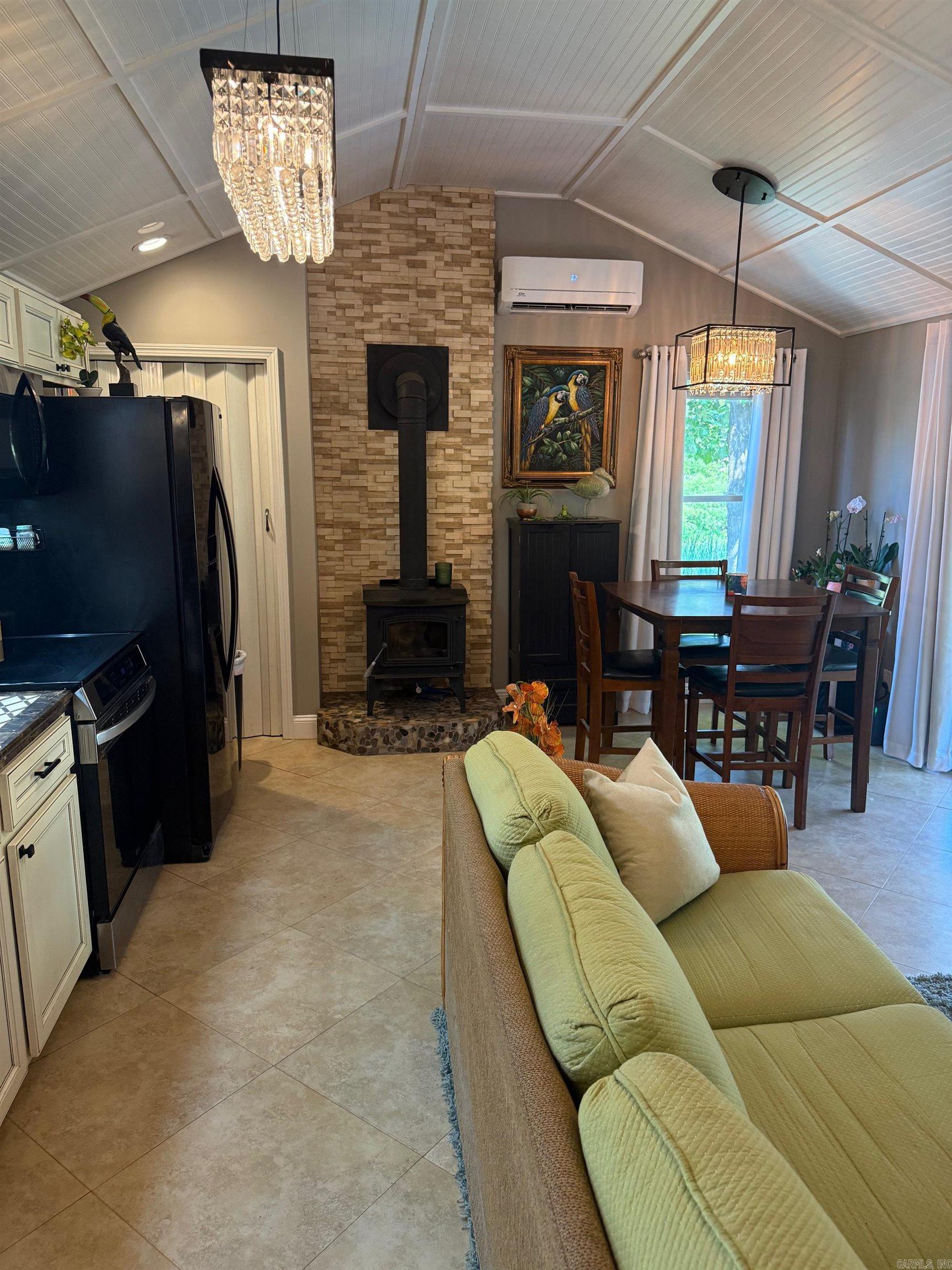 855 Fendley Road