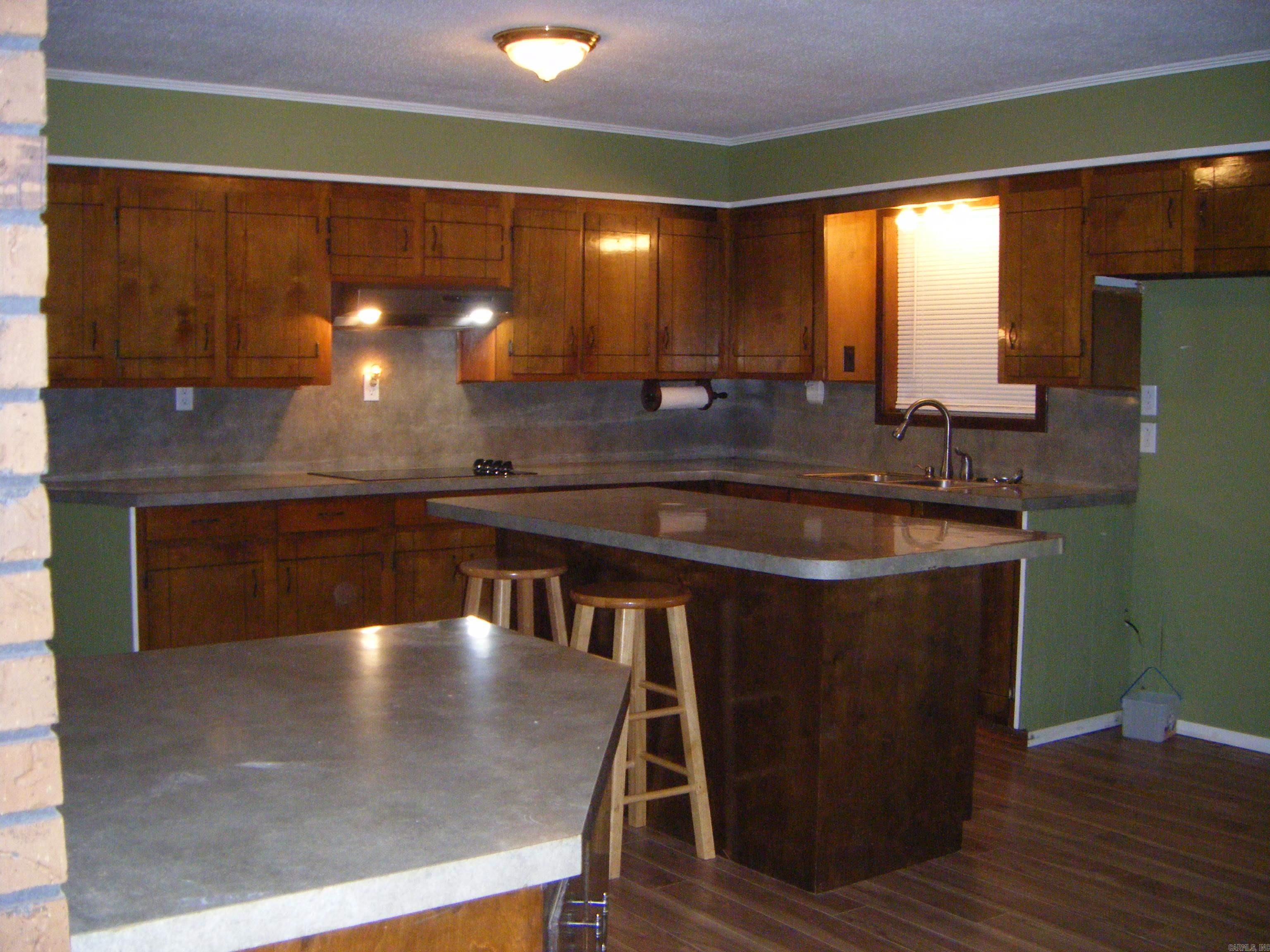 420 E Farm Road