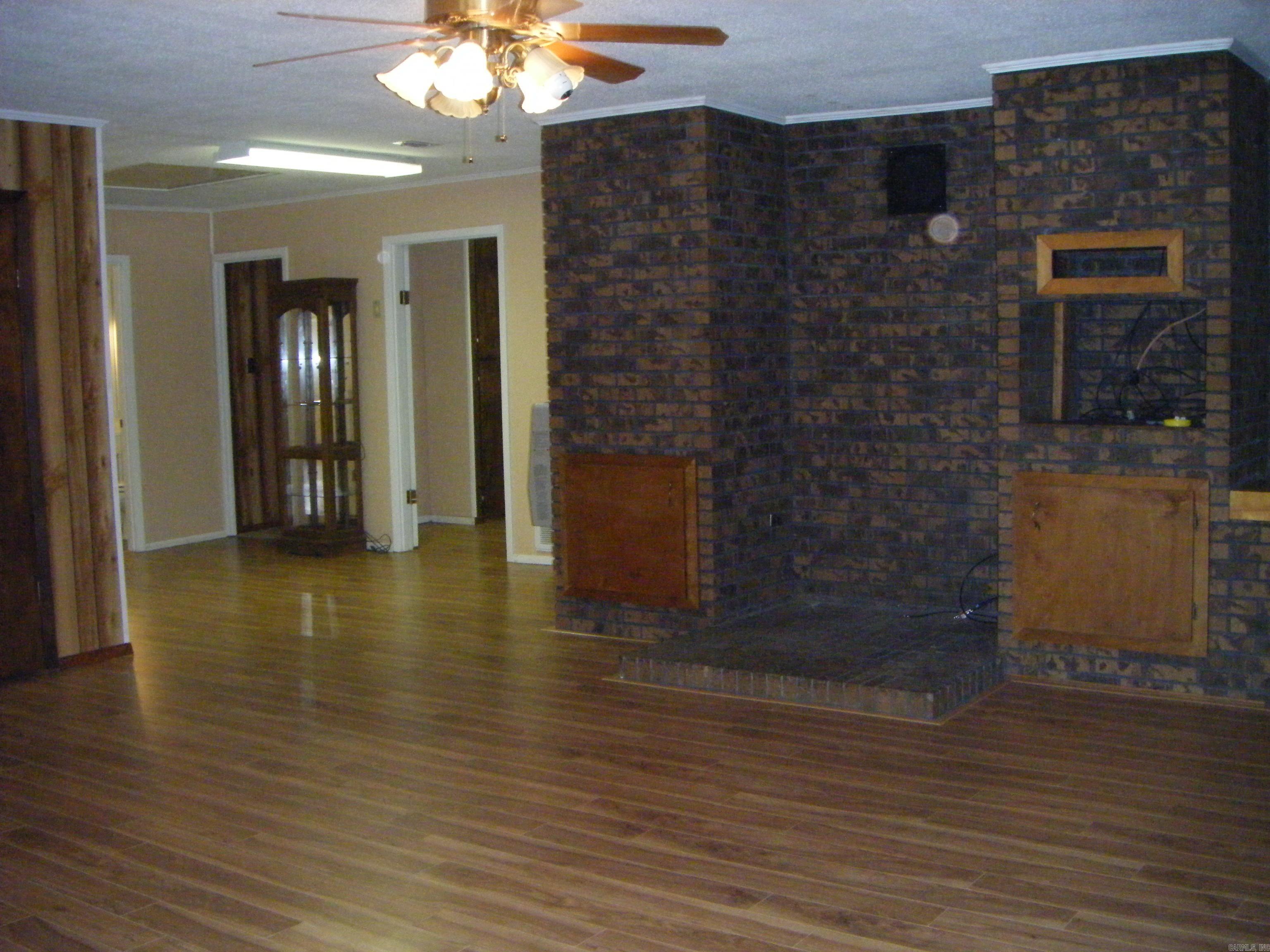 420 E Farm Road