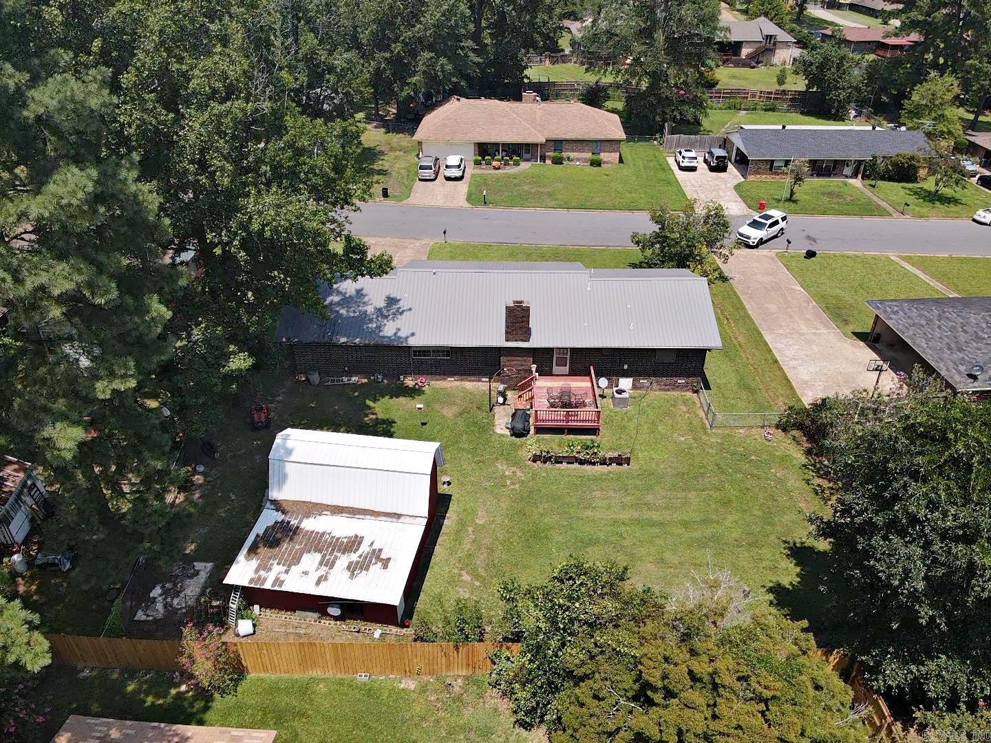 2709 Lynwood Drive