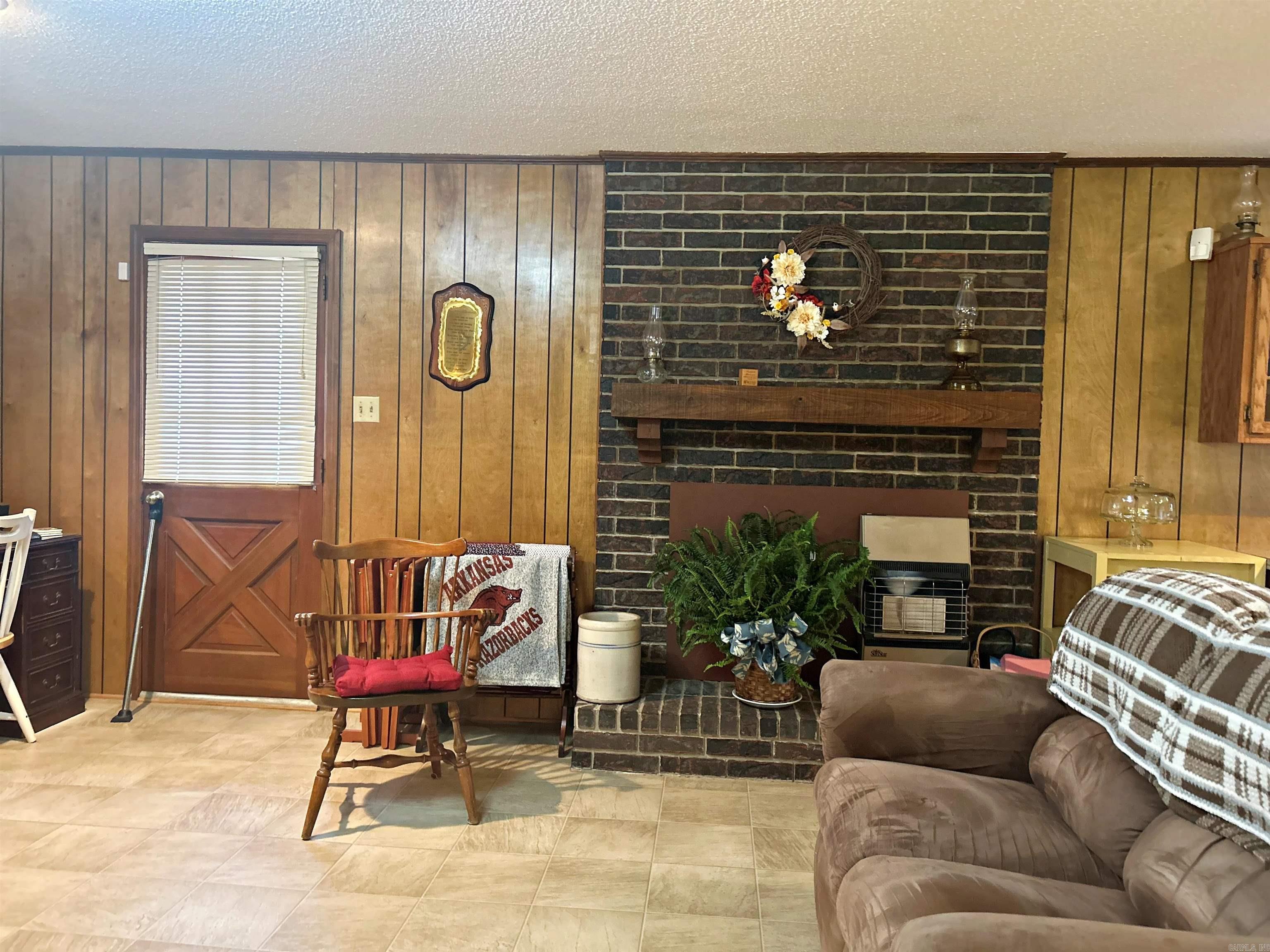 2709 Lynwood Drive