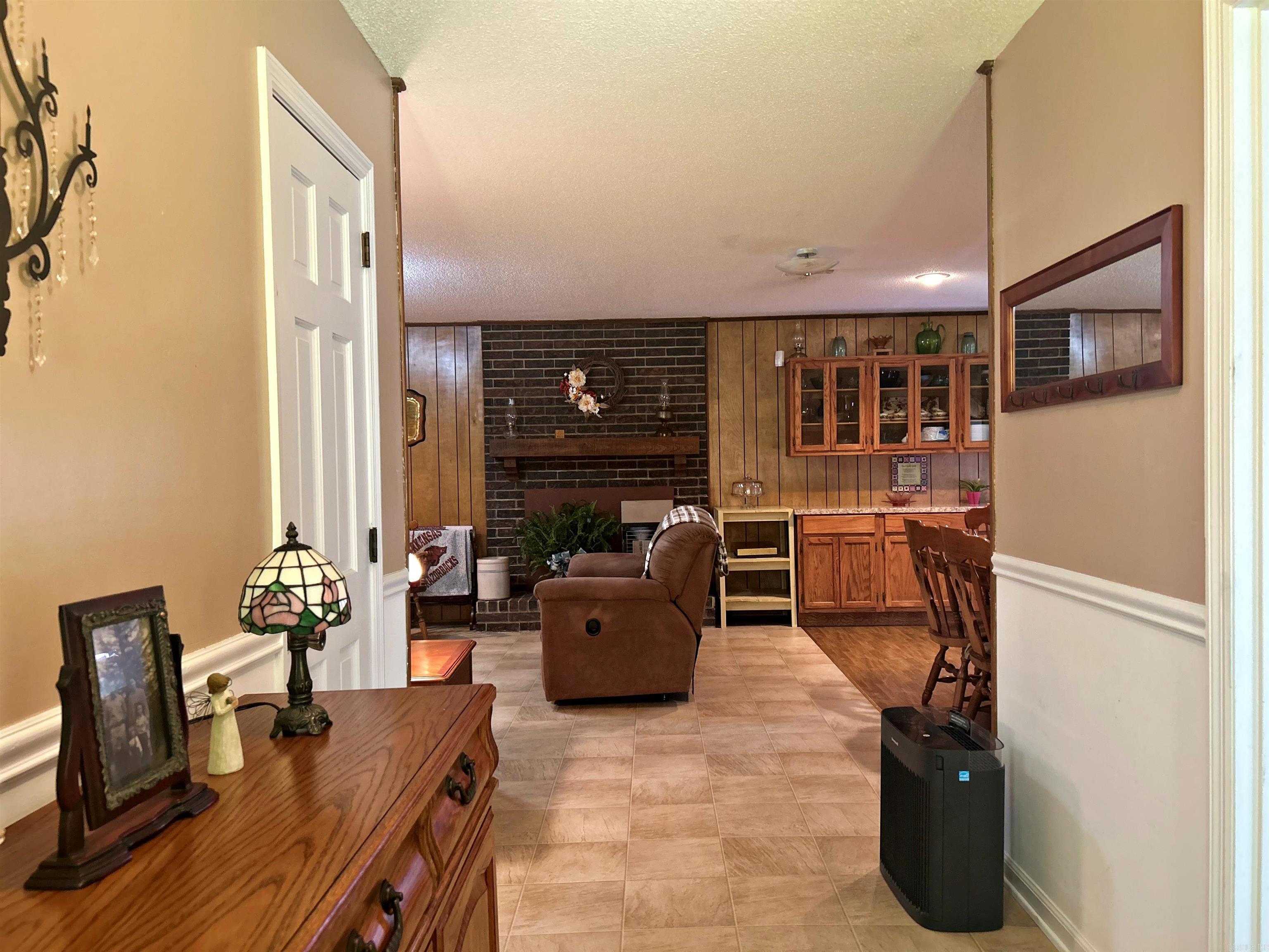 2709 Lynwood Drive