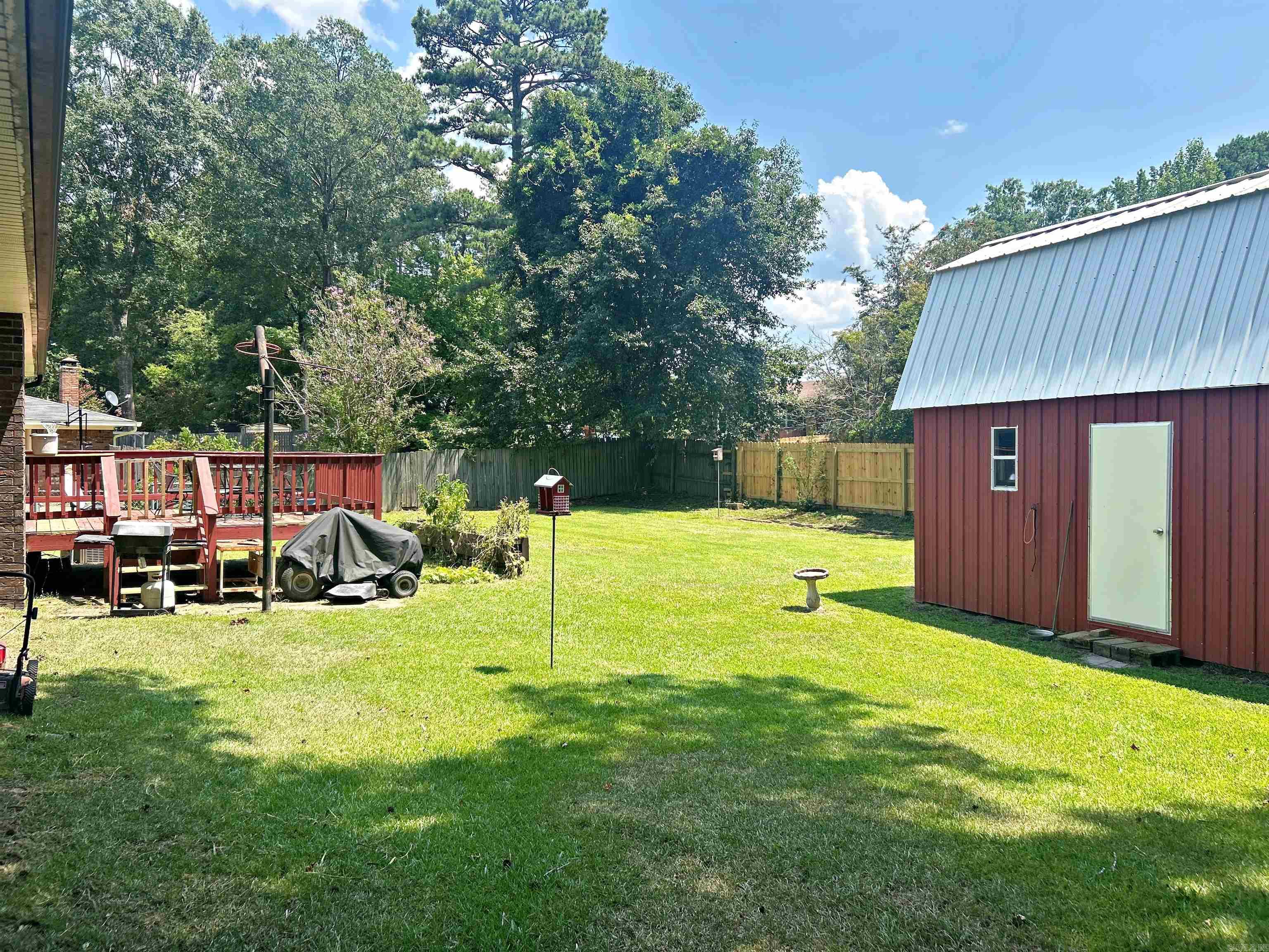 2709 Lynwood Drive