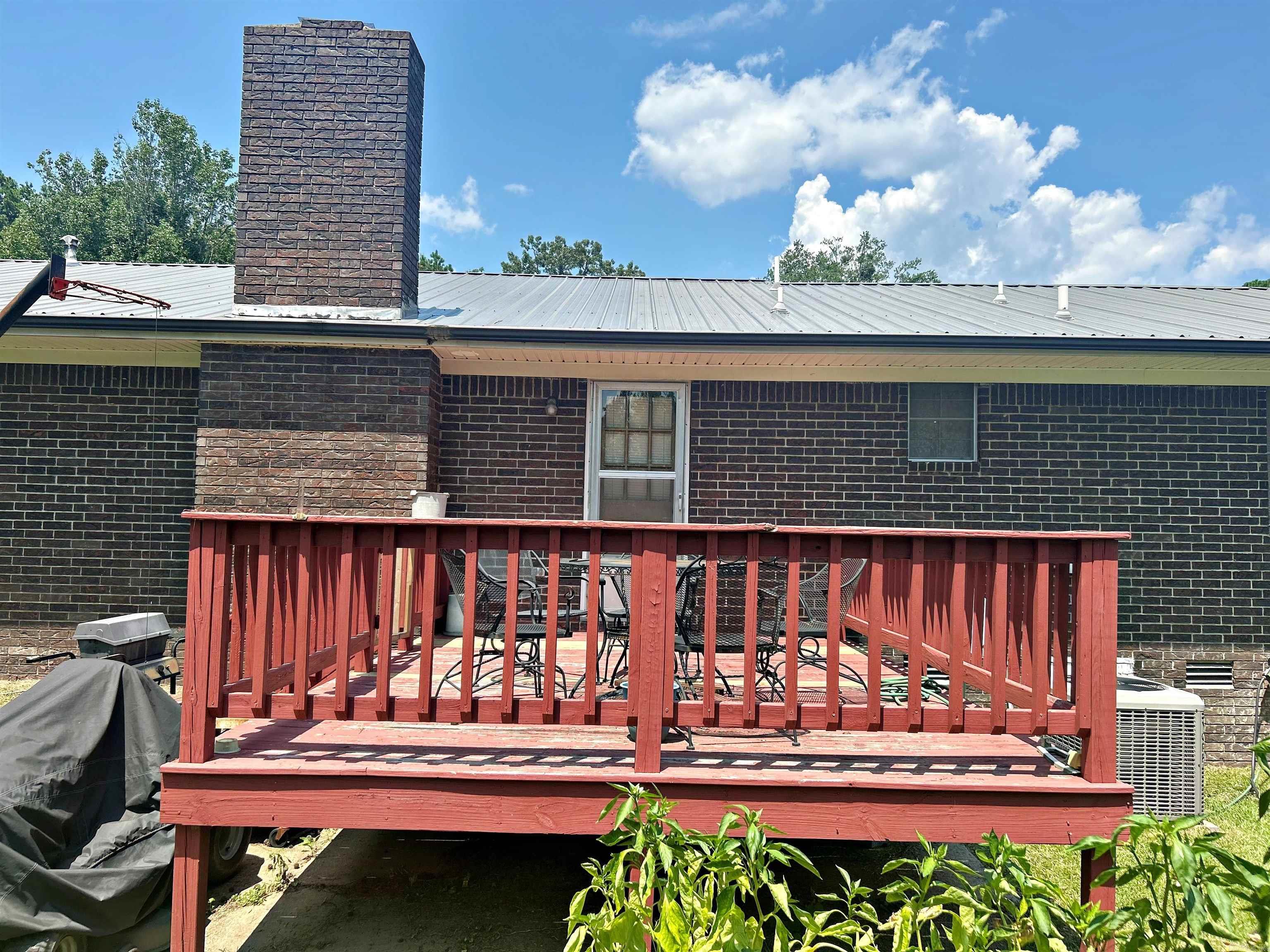 2709 Lynwood Drive