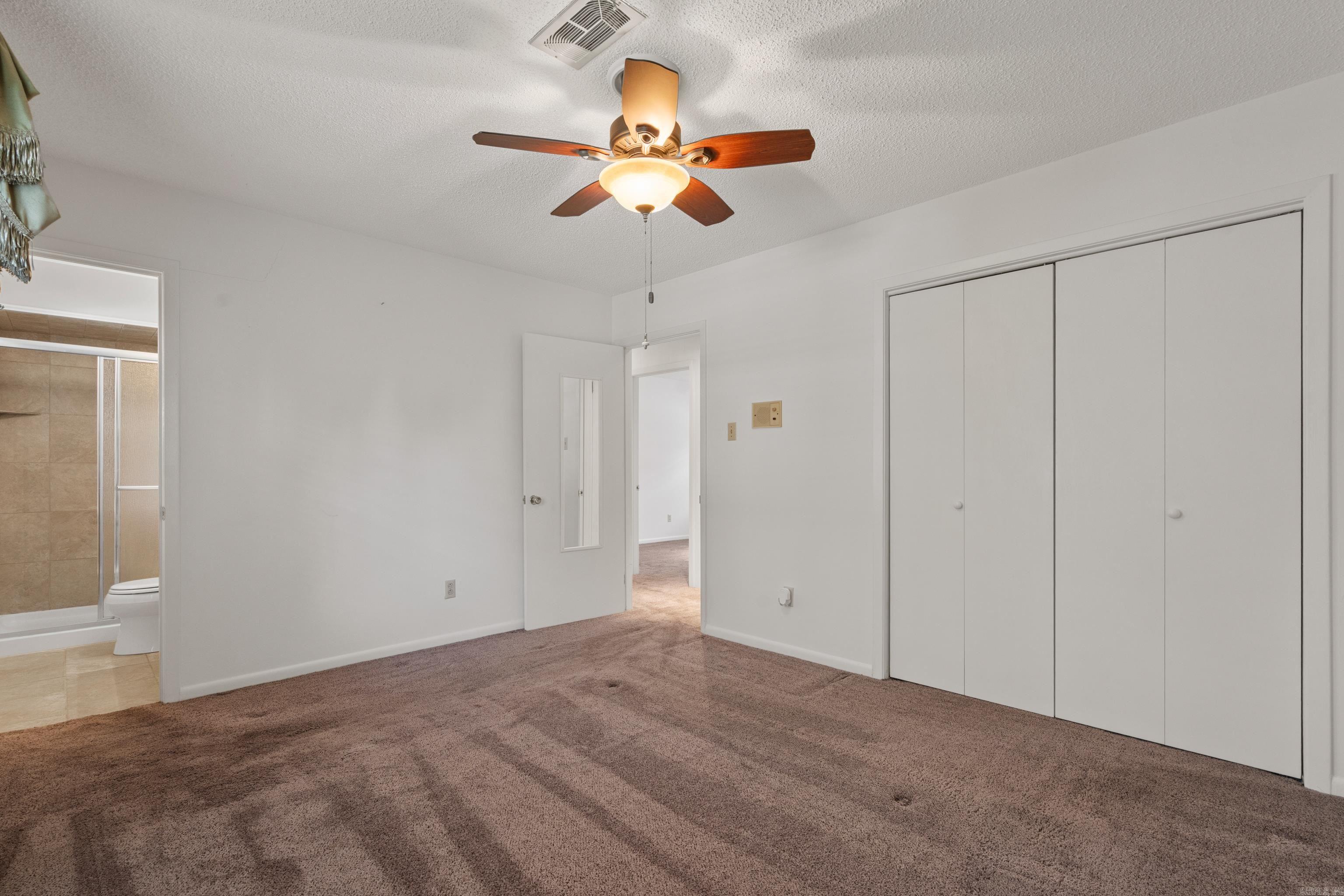 2717 Lynwood Drive