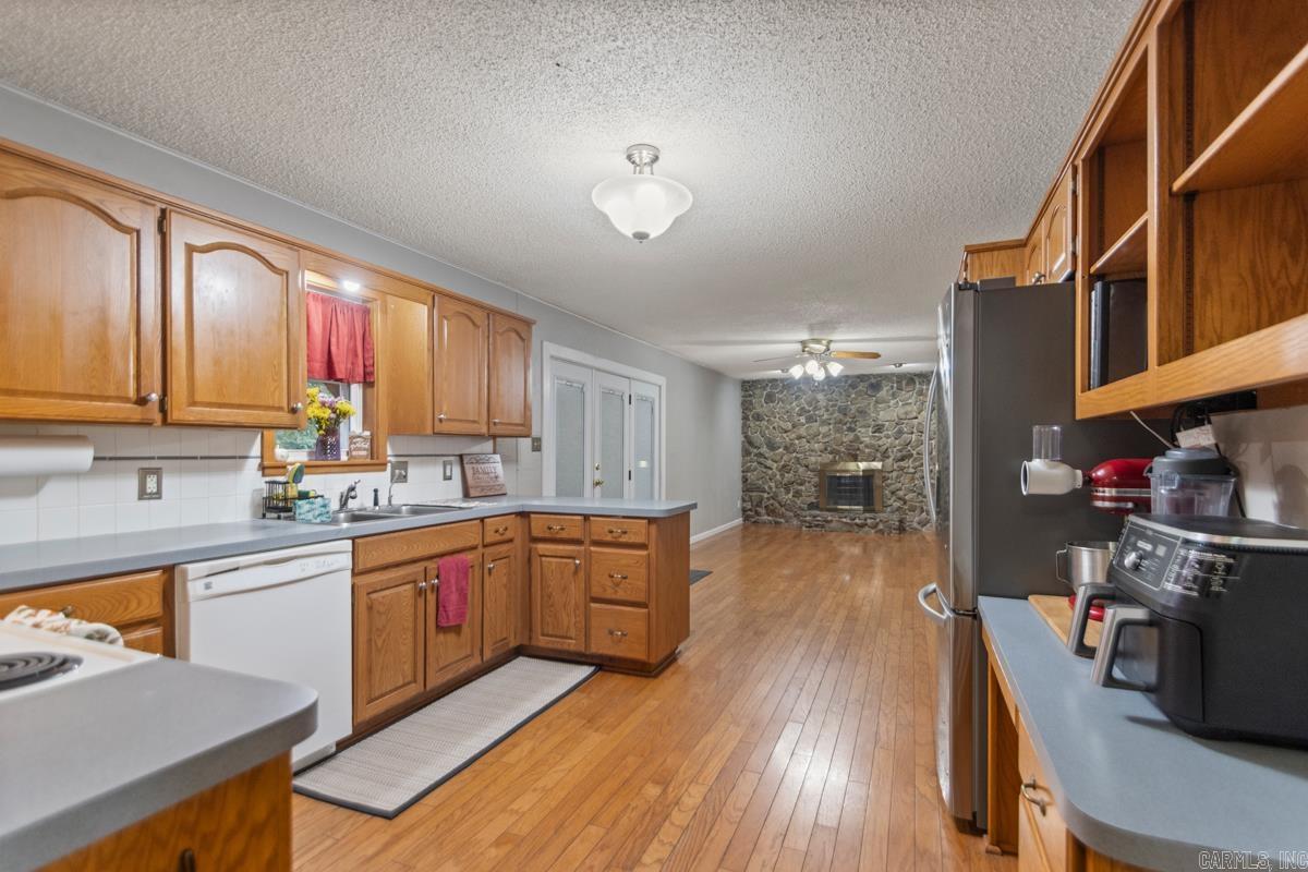 285 Pinewood Drive