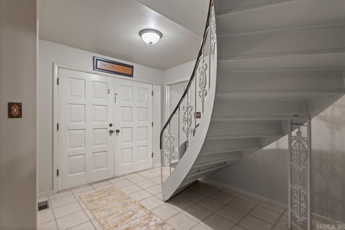 285 Pinewood Drive