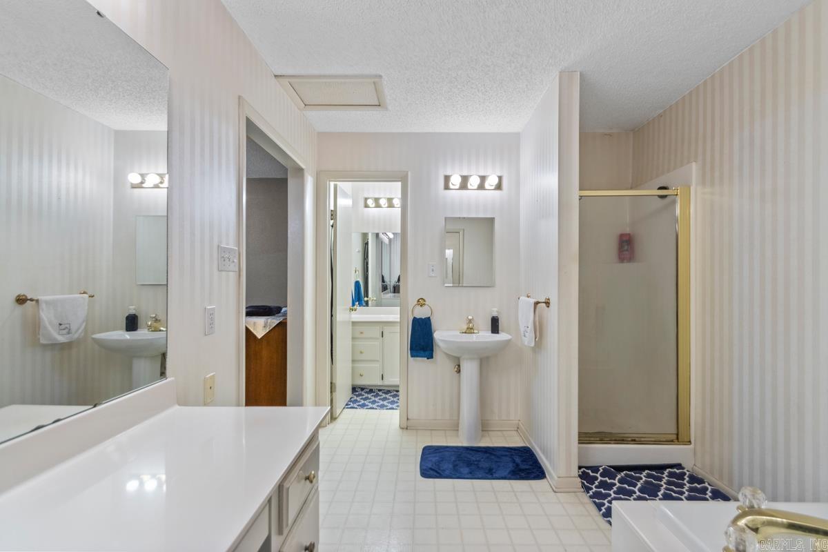 285 Pinewood Drive