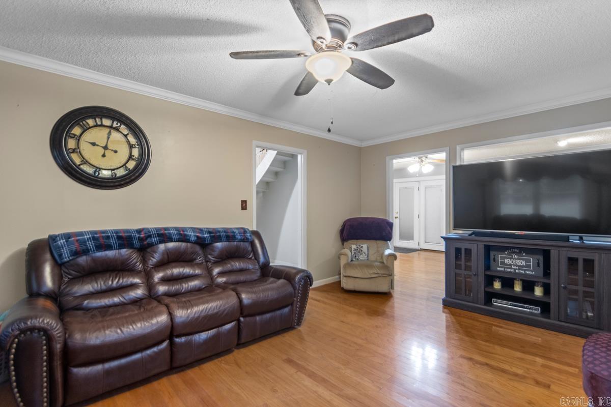 285 Pinewood Drive