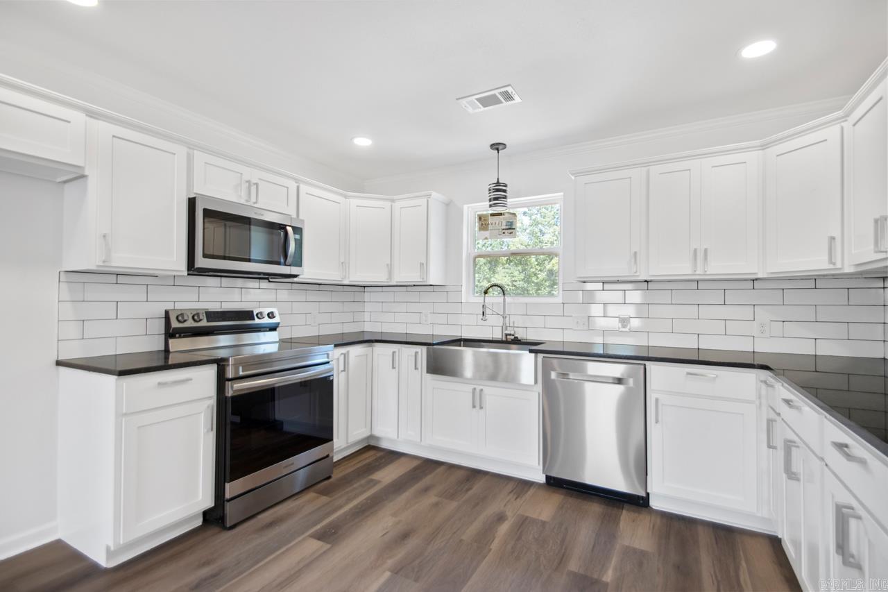 347 Rigsby Loop
