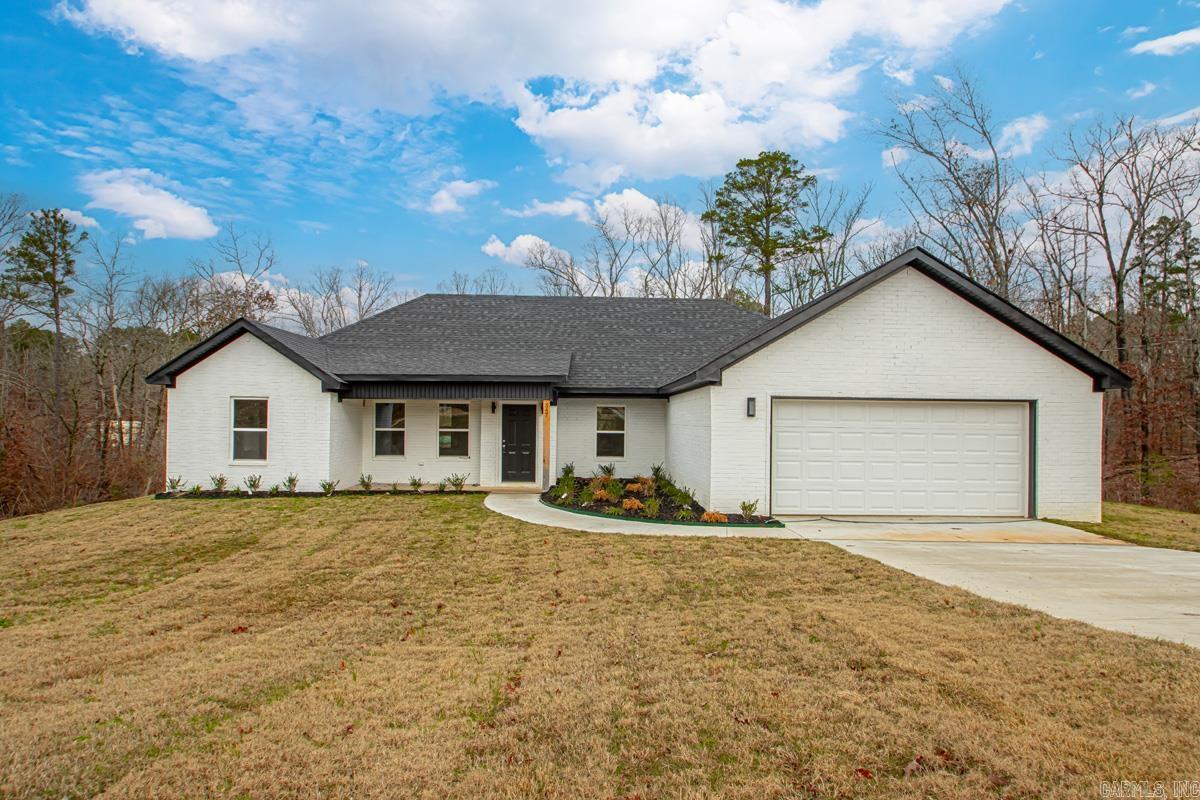 347 Rigsby Loop