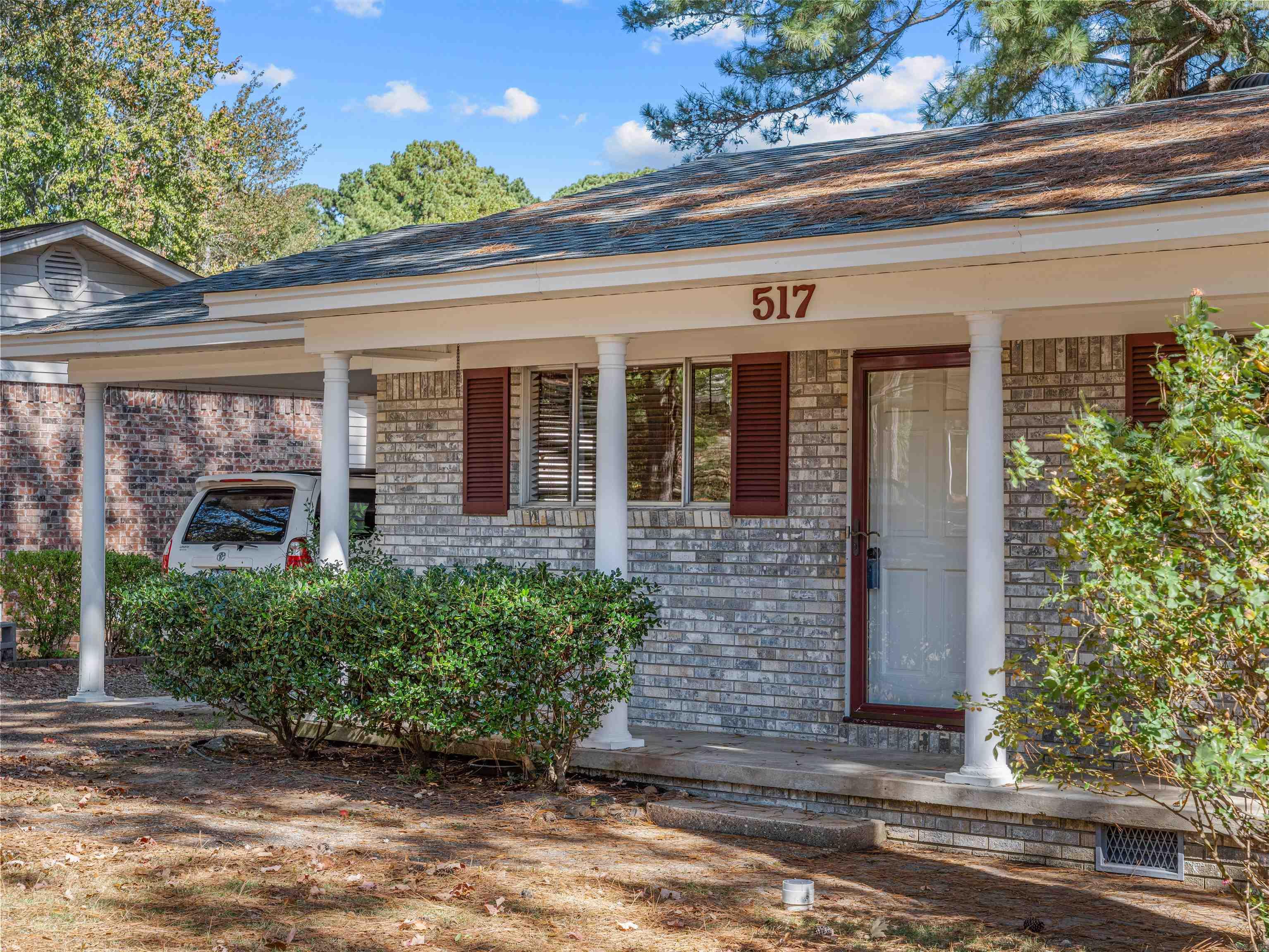 517 BOWERS Drive