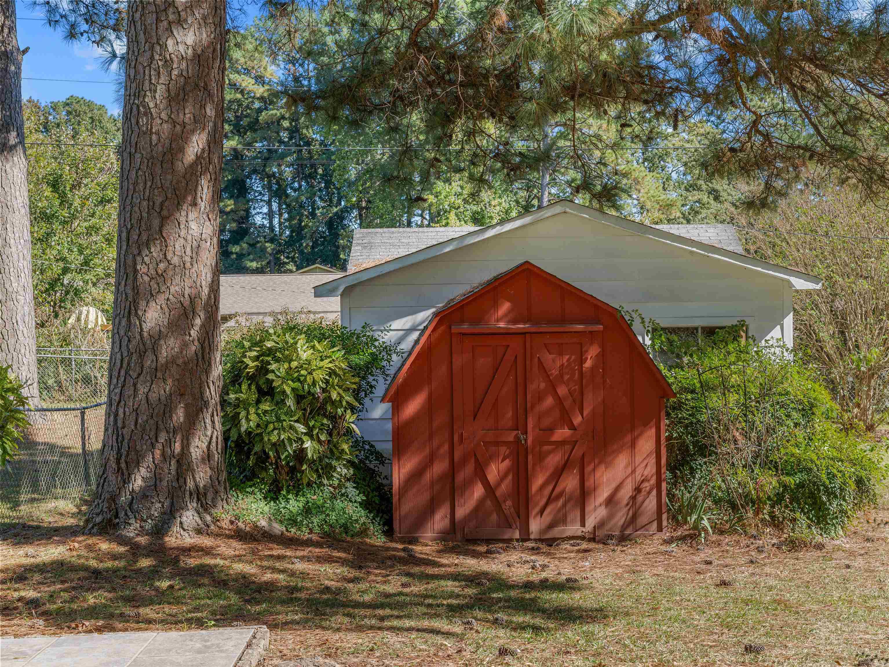 517 BOWERS Drive