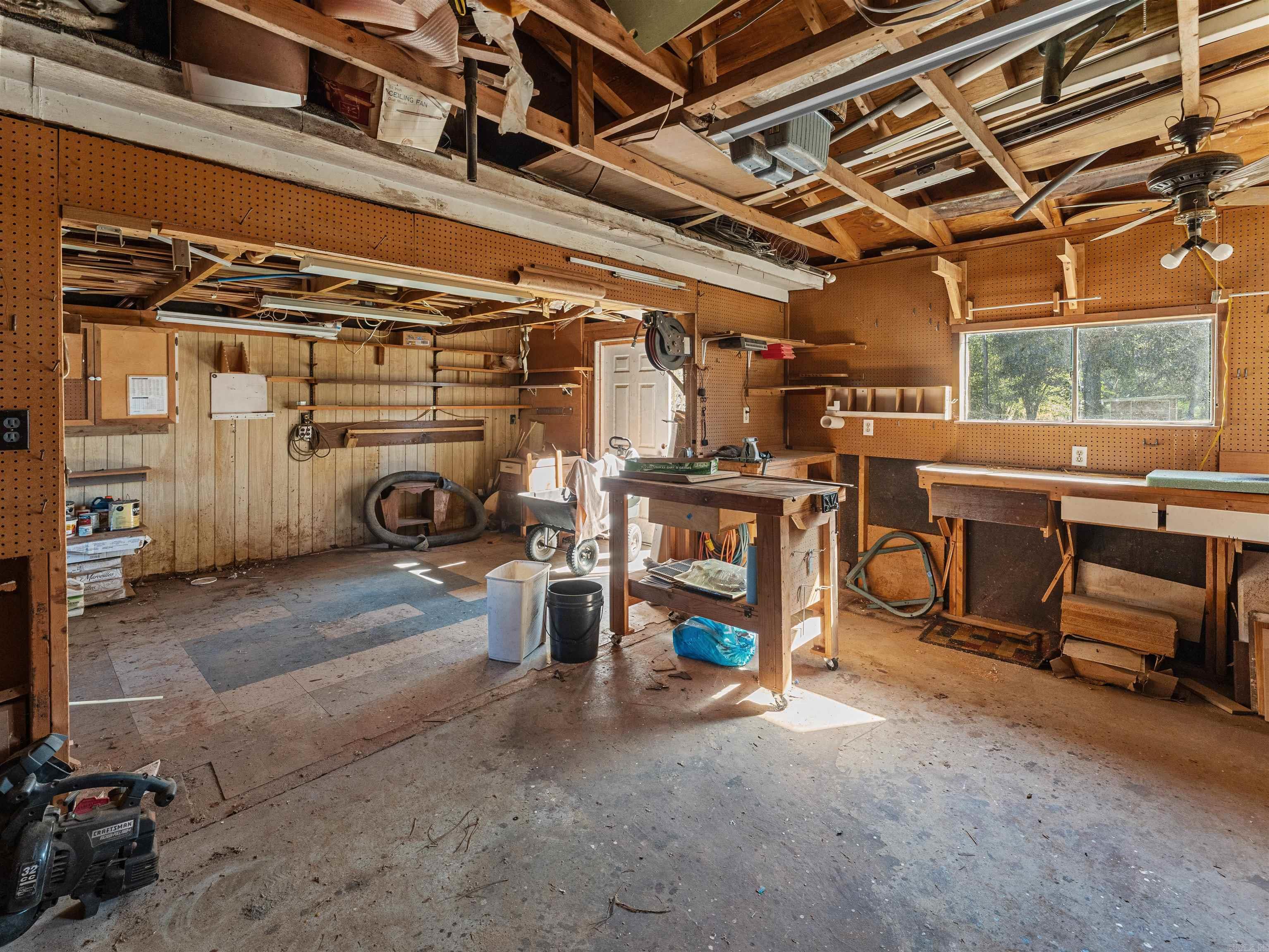 517 BOWERS Drive