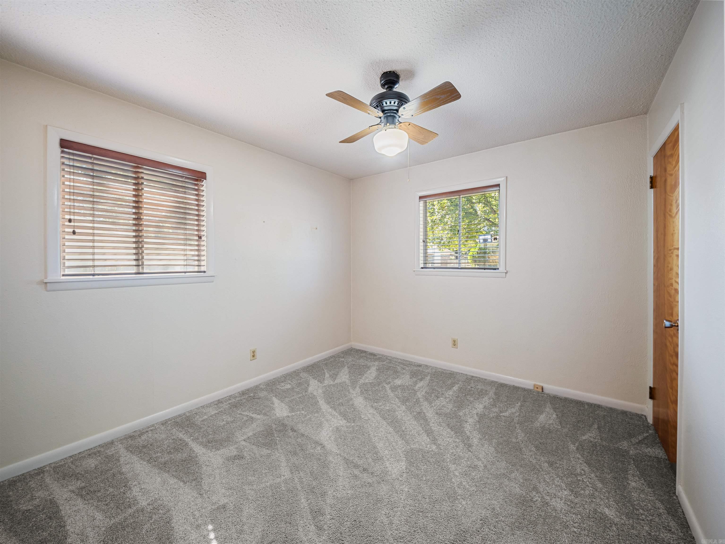 517 BOWERS Drive