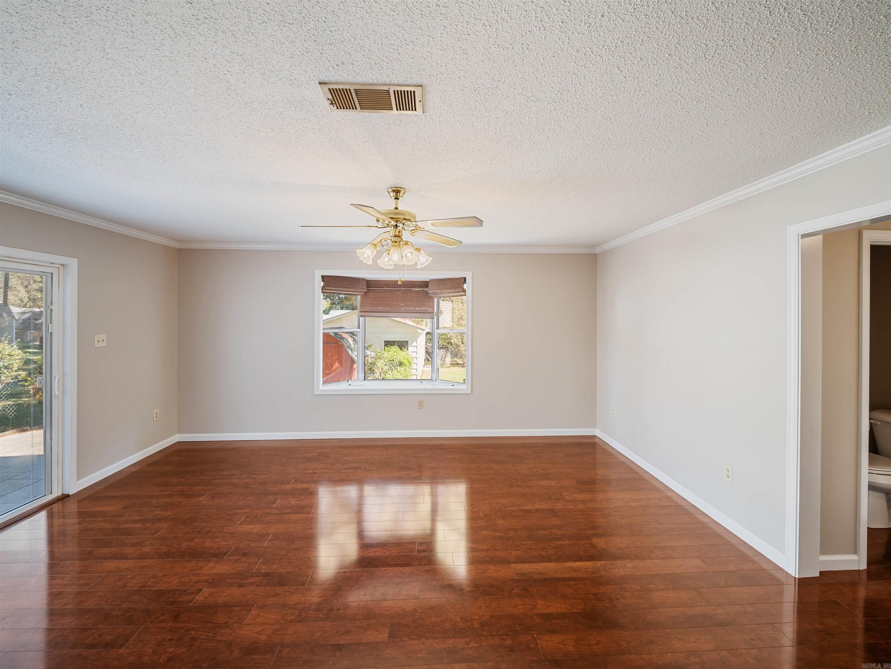 517 BOWERS Drive