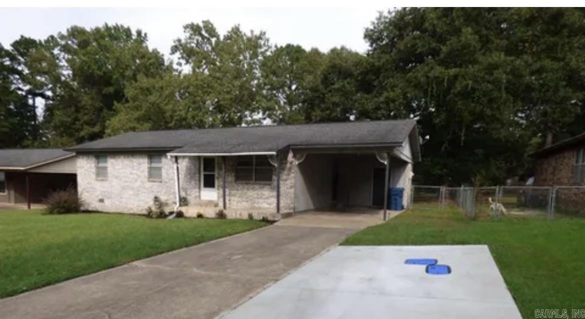 1427 Maple Street
