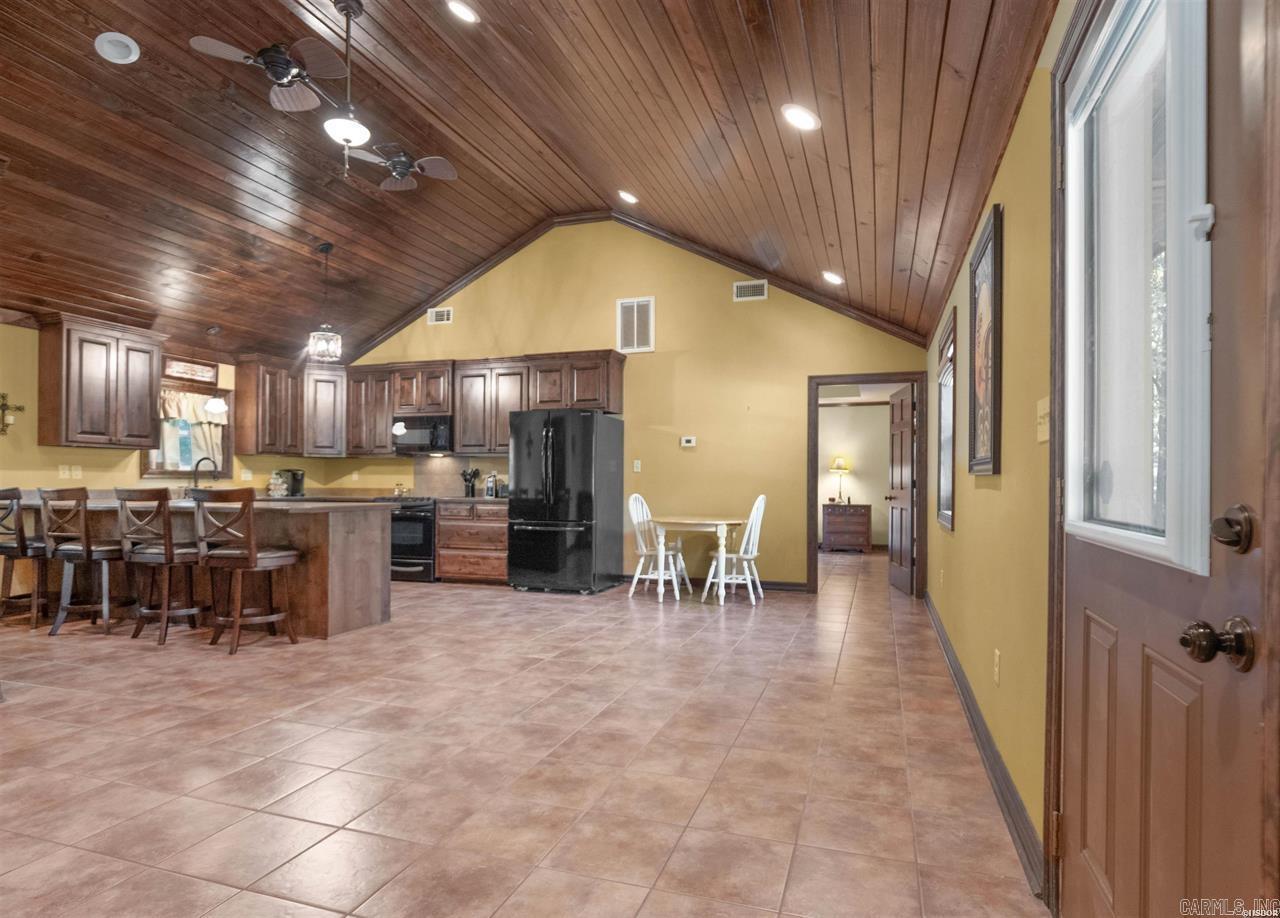 1622 Edgewood Drive