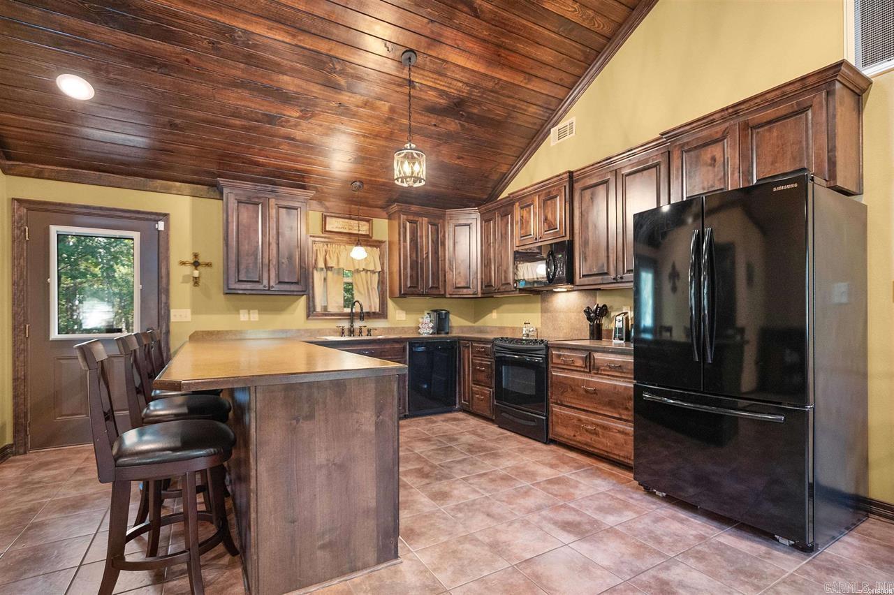 1622 Edgewood Drive